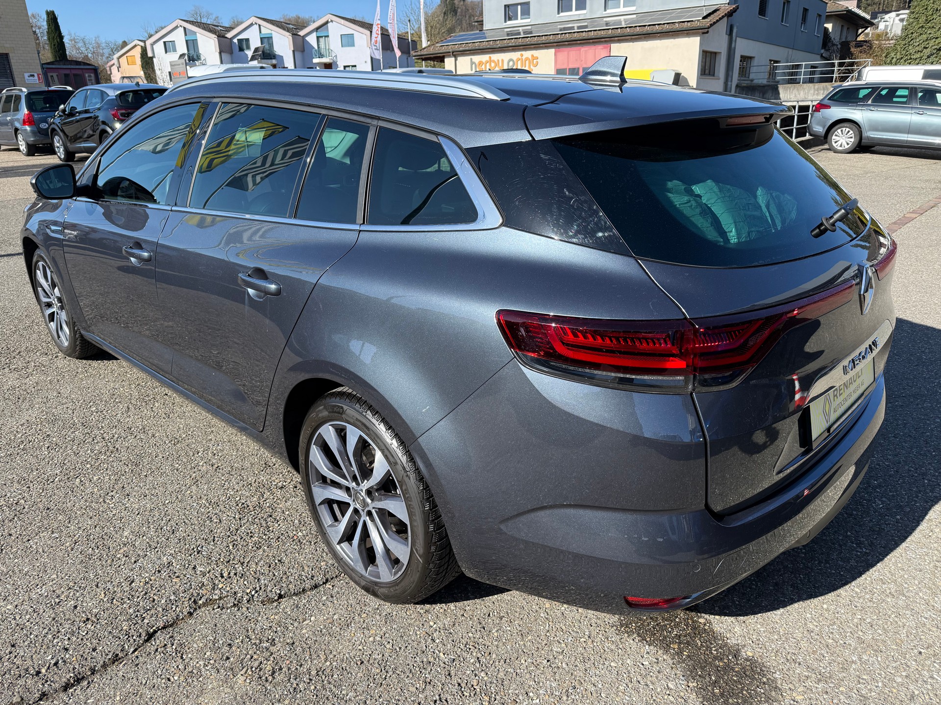 RENAULT Mégane Grandtour 1.3 16V Turbo Techno EDC-image-3