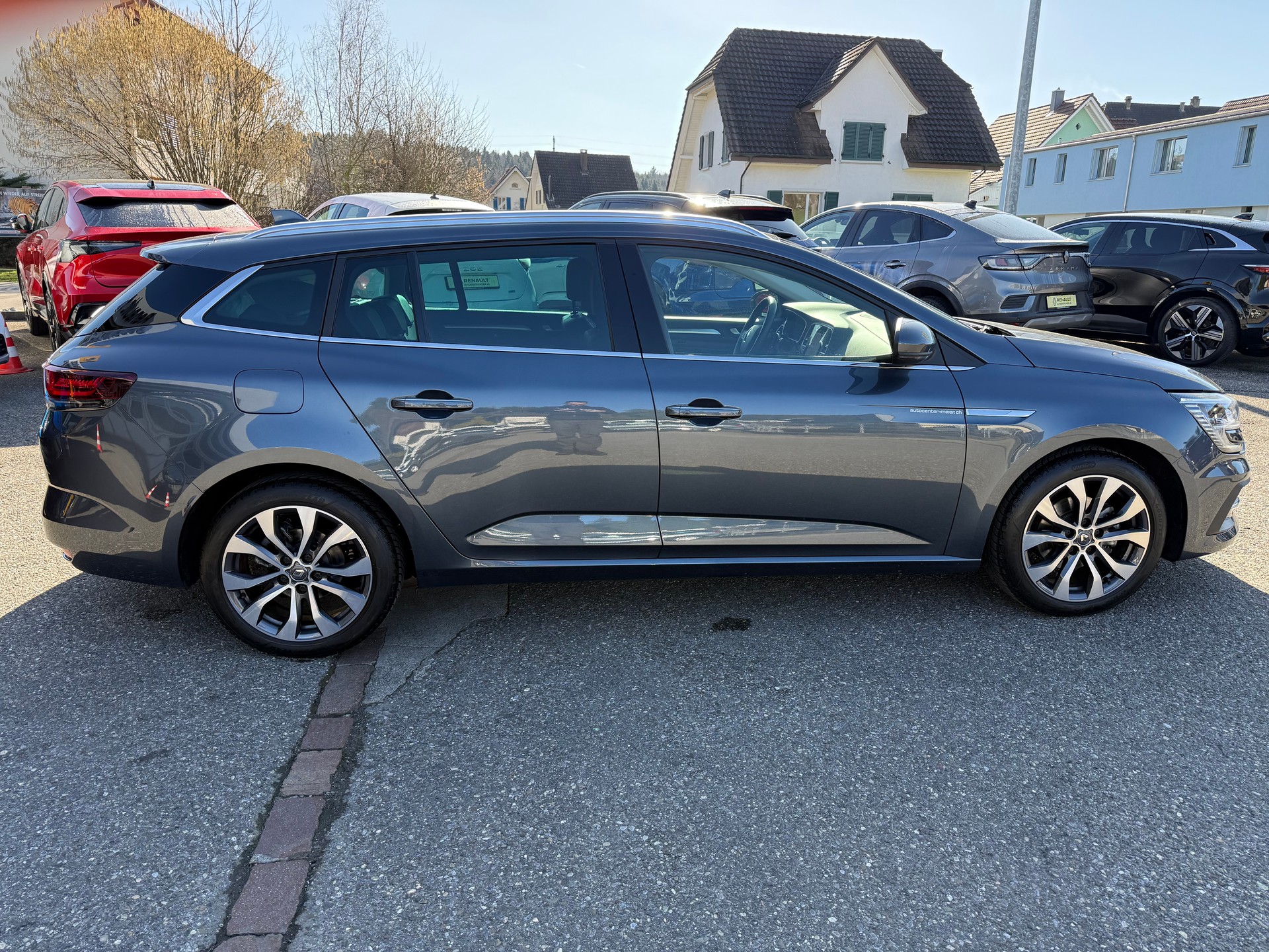 RENAULT Mégane Grandtour 1.3 16V Turbo Techno EDC-image-6