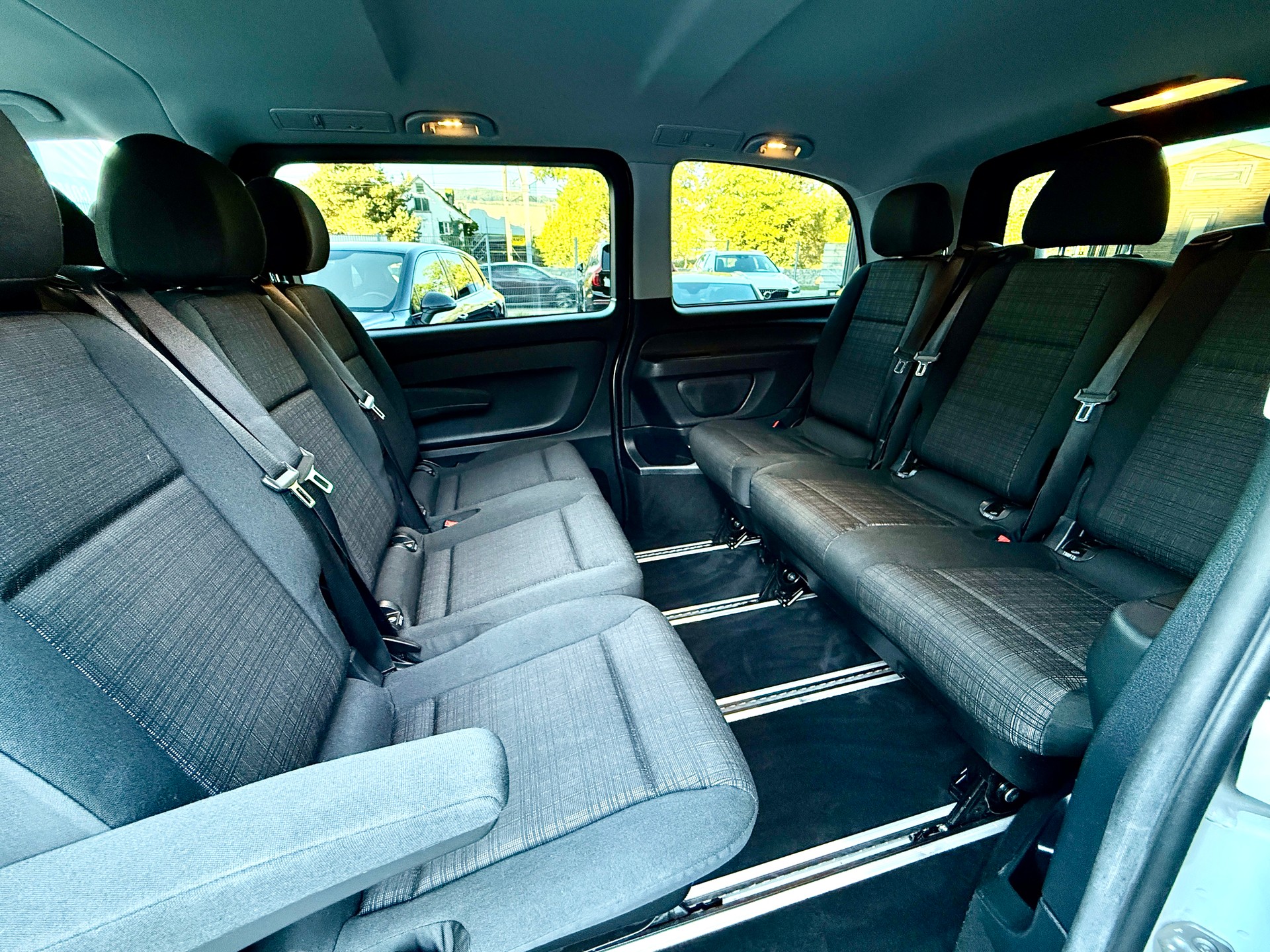 MERCEDES-BENZ Vito 116 CDI Select Tourer Kurz 4Matic 9G-Tronic*9Plätzer-image-19