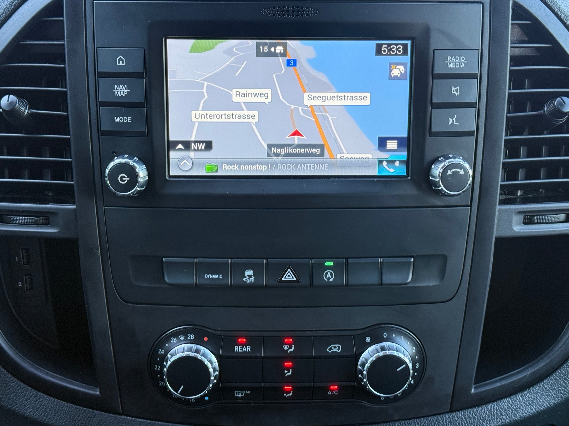 MERCEDES-BENZ Vito 116 CDI Select Tourer Kurz 4Matic 9G-Tronic*9Plätzer-image-13