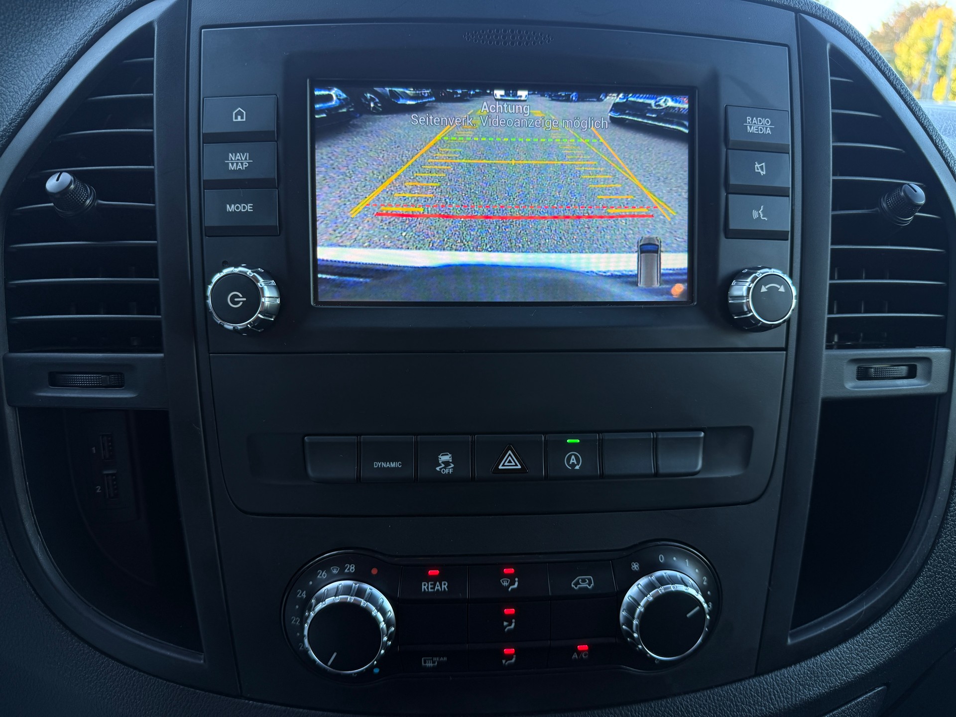 MERCEDES-BENZ Vito 116 CDI Select Tourer Kurz 4Matic 9G-Tronic*9Plätzer-image-14