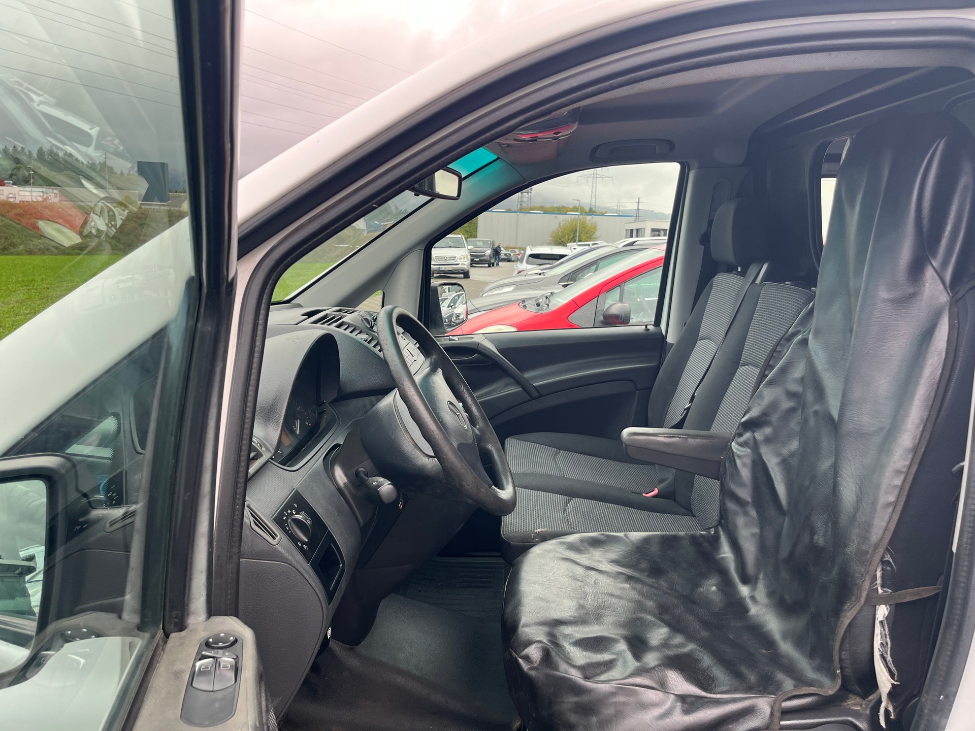 MERCEDES-BENZ Vito 113 CDI Mixto EL A-image-12