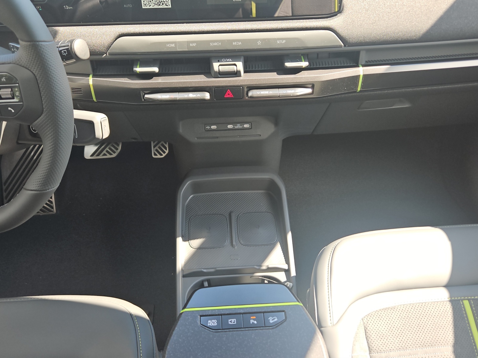 KIA EV3 81 kWh GT 4x4-image-13