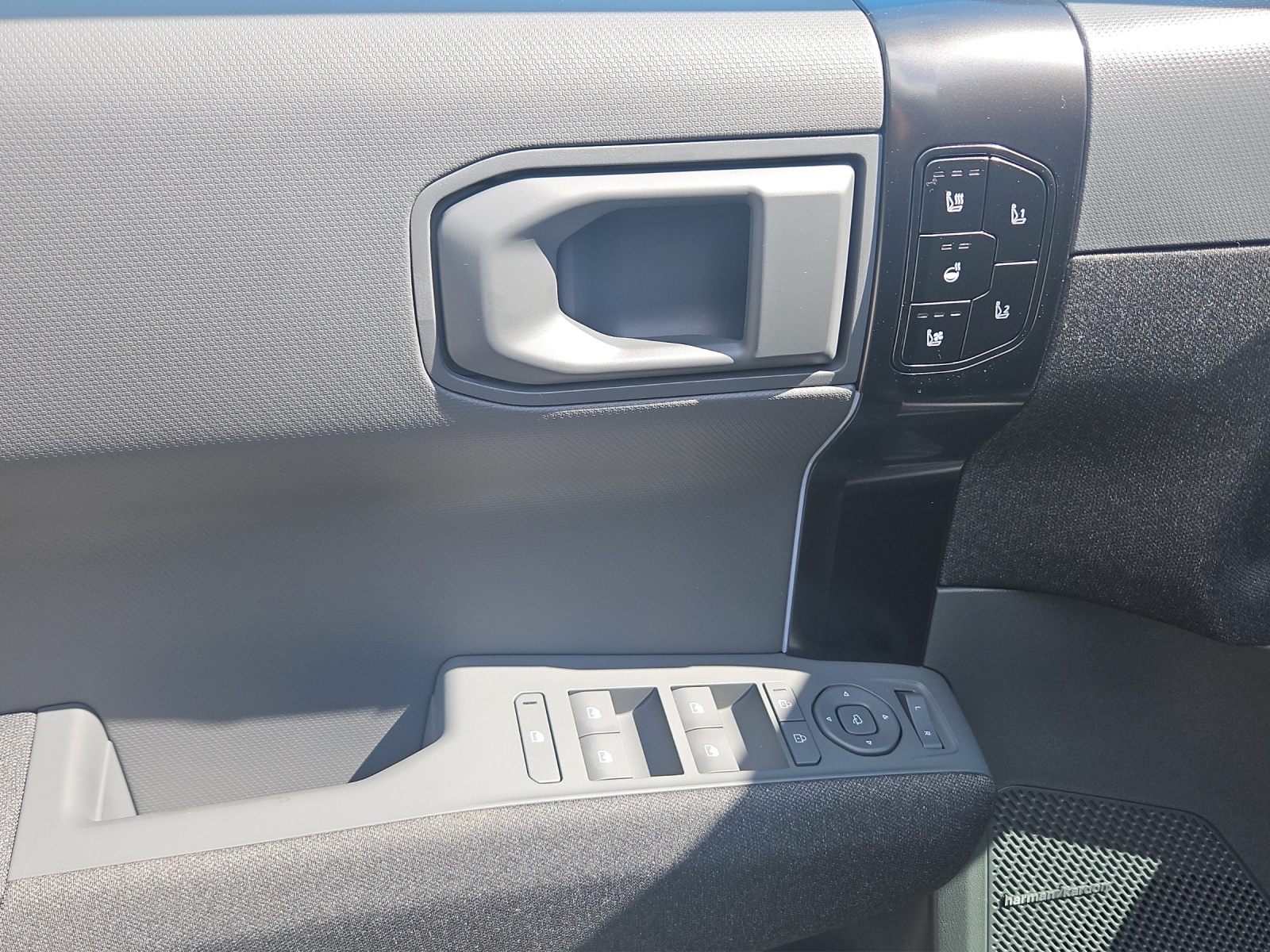 KIA EV3 81 kWh GT 4x4-image-10