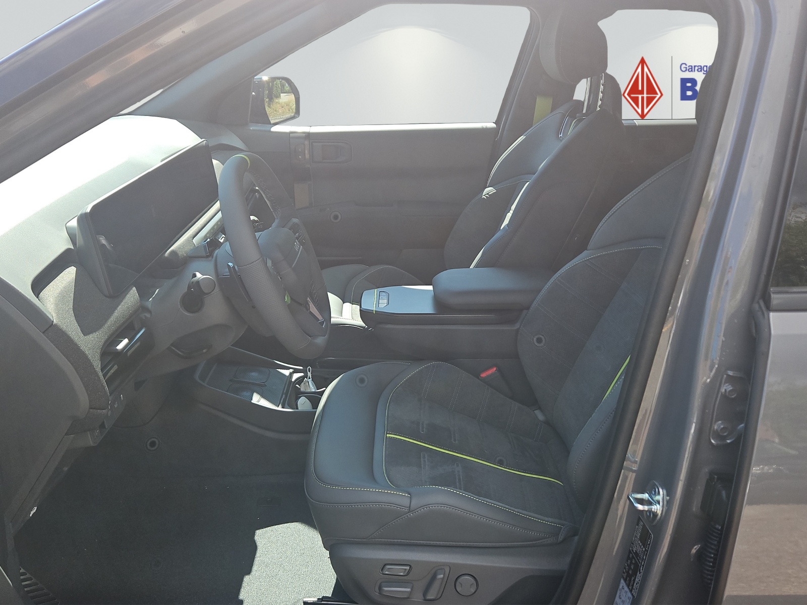 KIA EV3 81 kWh GT 4x4-image-7