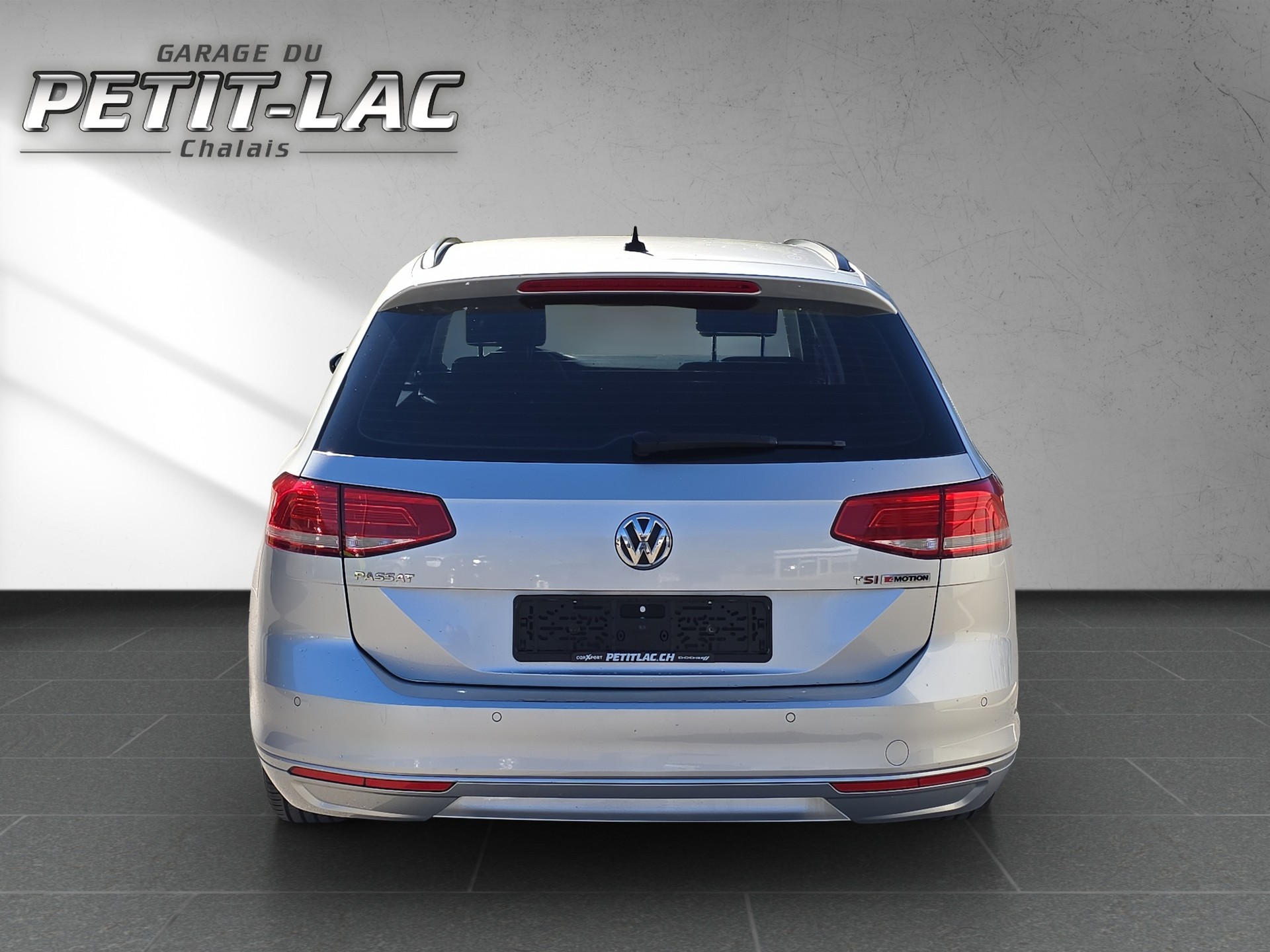 VW Passat Variant 1.4 TSI ACT BMT Comfortline 4Motion-image-5