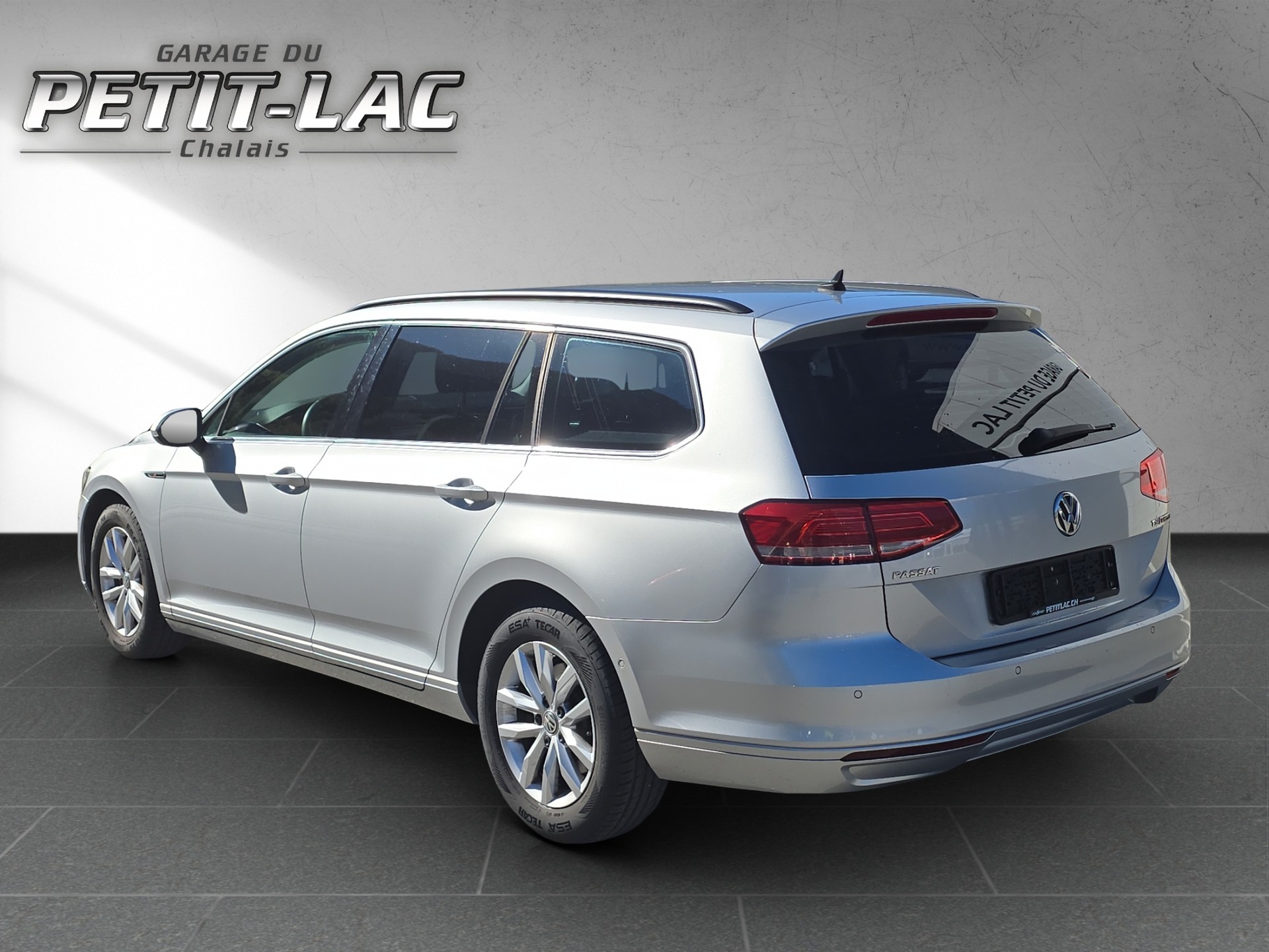 VW Passat Variant 1.4 TSI ACT BMT Comfortline 4Motion-image-6