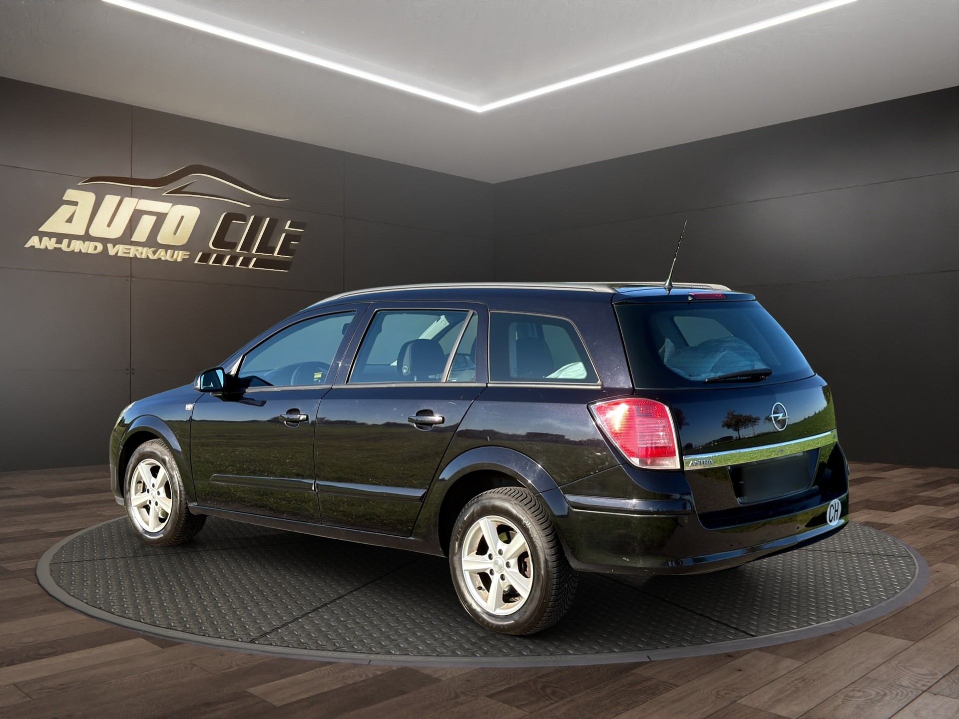 OPEL Astra Caravan 1.8i 16V Edition-image-5