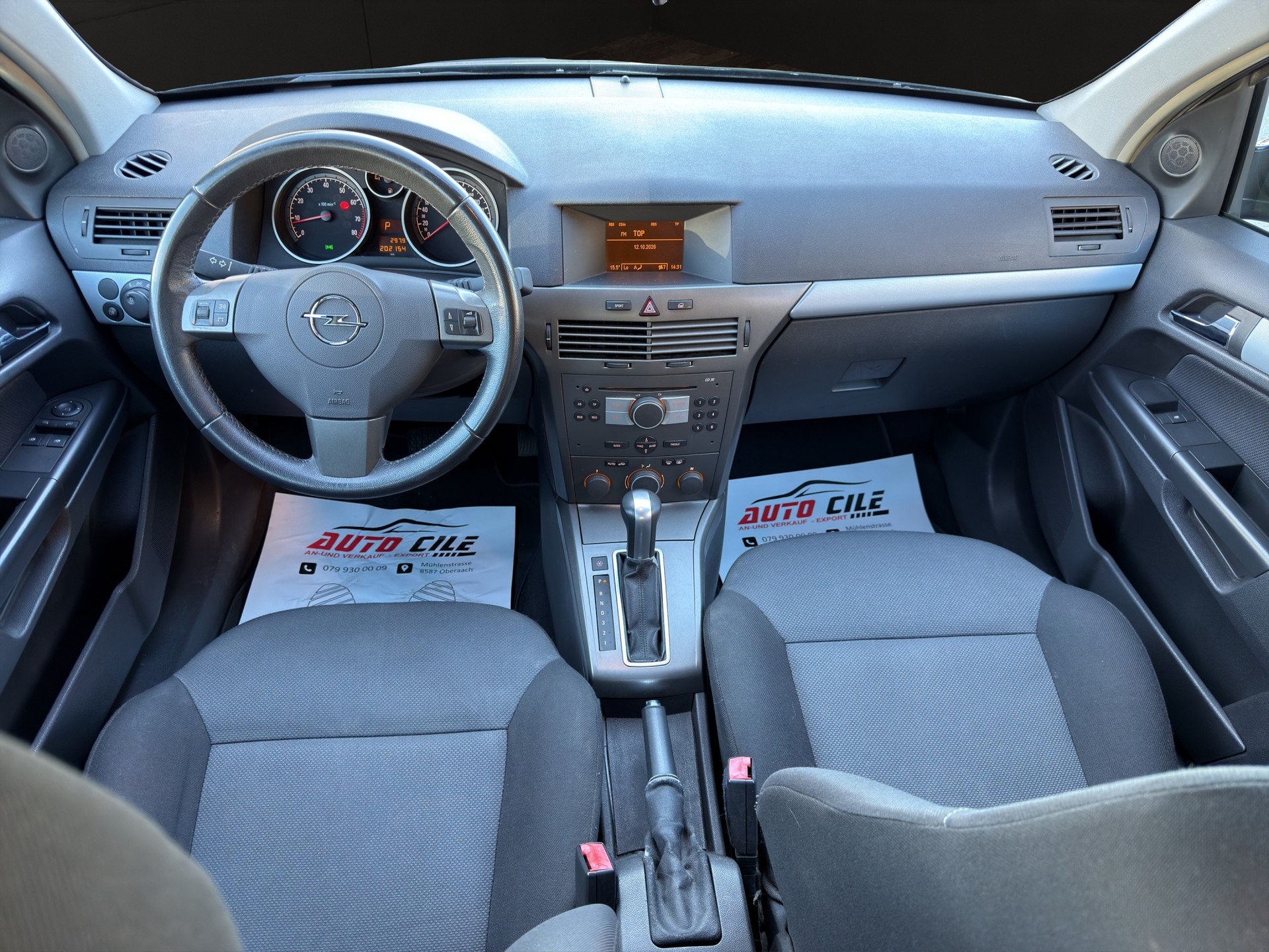 OPEL Astra Caravan 1.8i 16V Edition-image-8