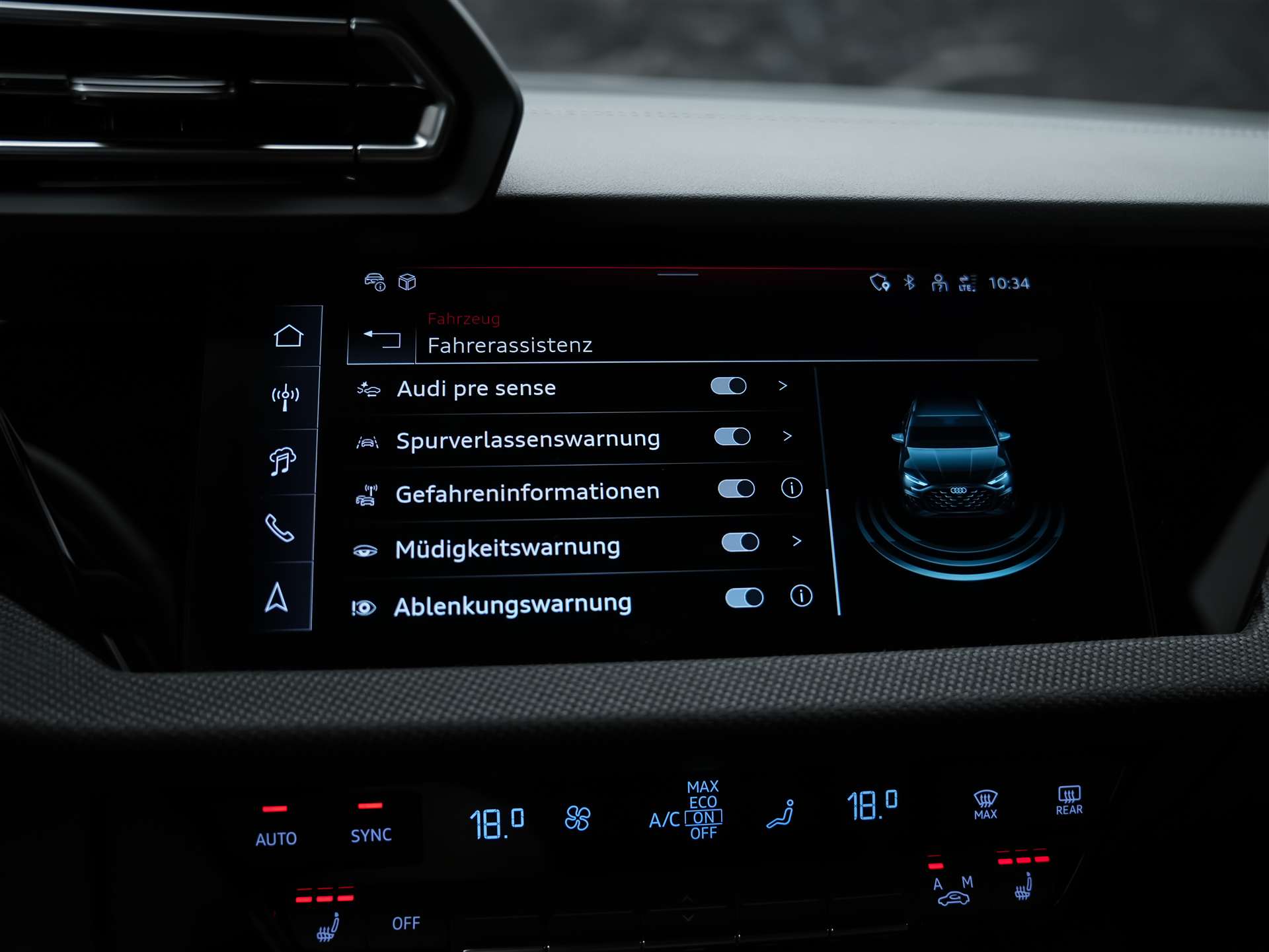 AUDI S3 Sportback TFSI quattro S-tronic *Facelift*El. Sitze*Kamera*-image-34