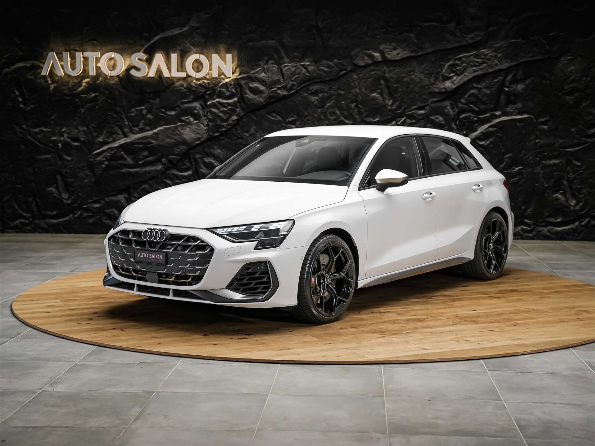 AUDI S3 Sportback TFSI quattro S-tronic *Facelift*El. Sitze*Kamera*-image-0