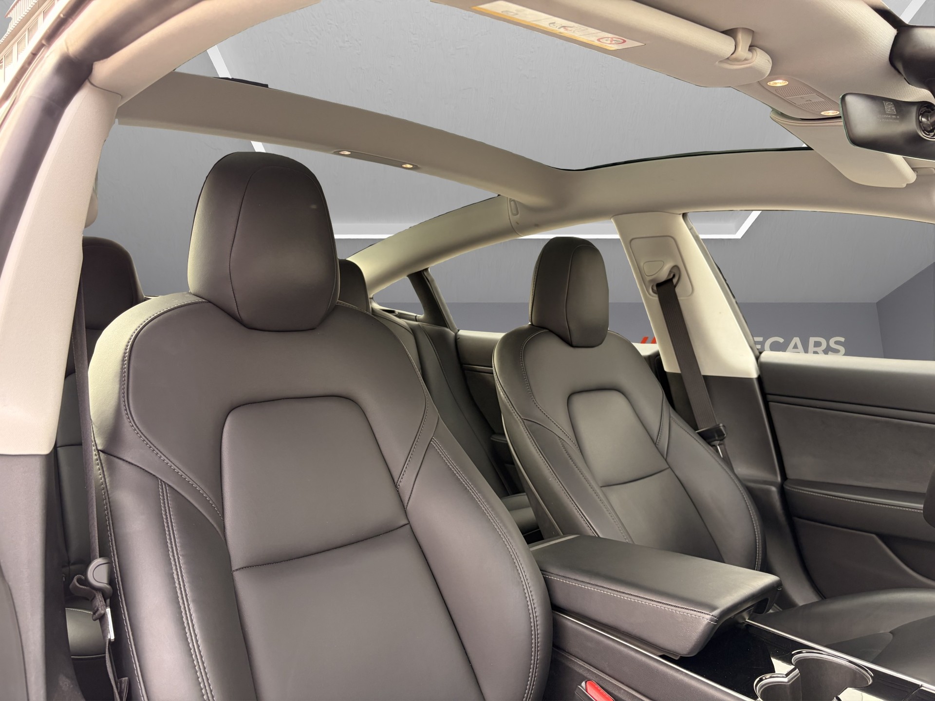 TESLA Model 3 Performance Dual Motor AWD (CH-Fahrzeug)-image-12