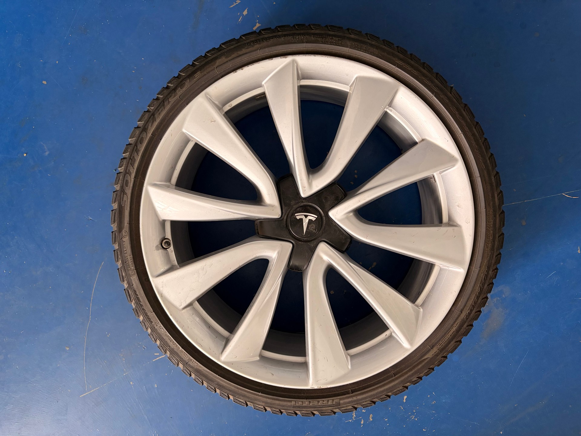 TESLA Model 3 Performance Dual Motor AWD (CH-Fahrzeug)-image-15