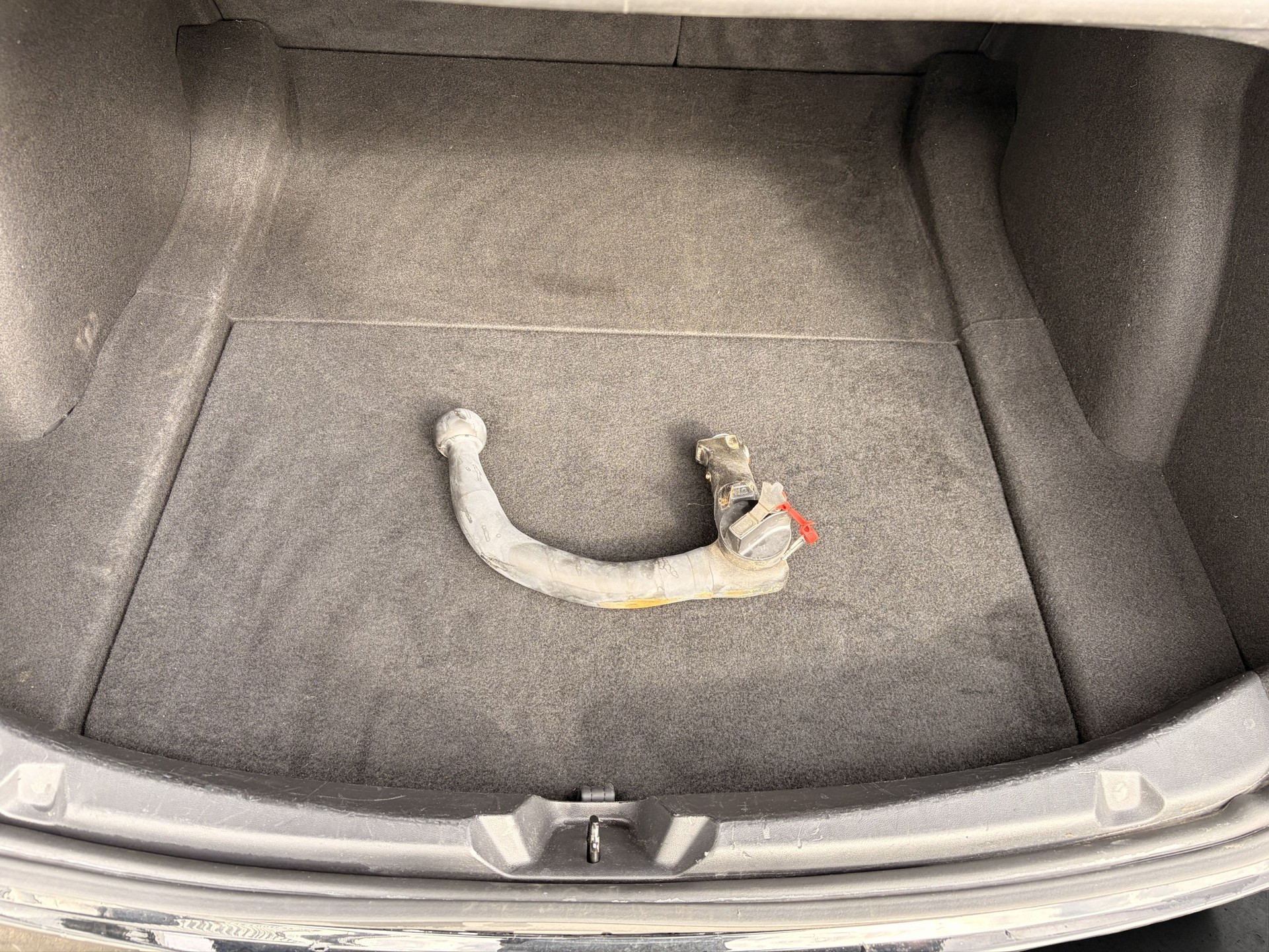 TESLA Model 3 Performance Dual Motor AWD (CH-Fahrzeug)-image-13