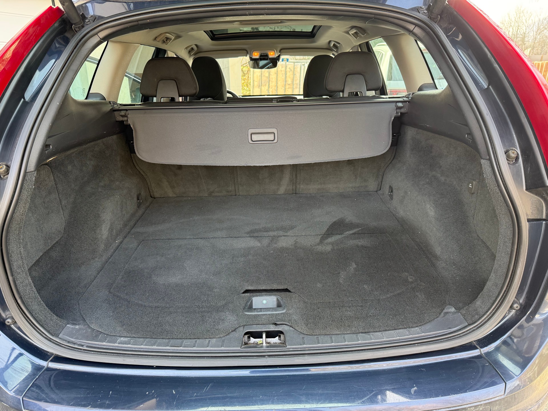 VOLVO XC60 D4 Momentum Geartronic-image-26