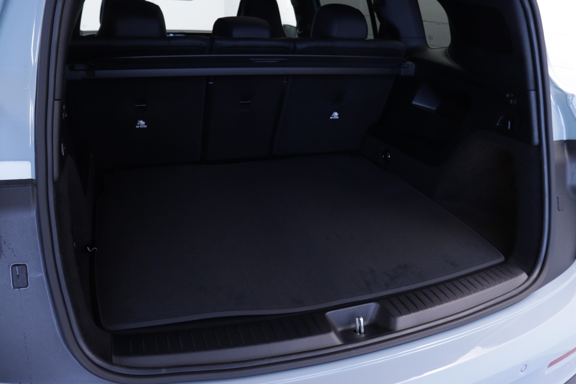 MERCEDES-BENZ GLB-Klasse GLB 220 4matic-image-11