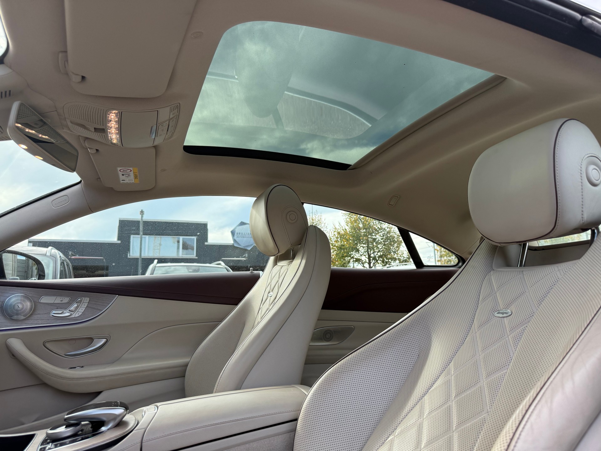 MERCEDES-BENZ E 400 Coupé Avantgarde 4 Matic 9G-Tronic-image-14
