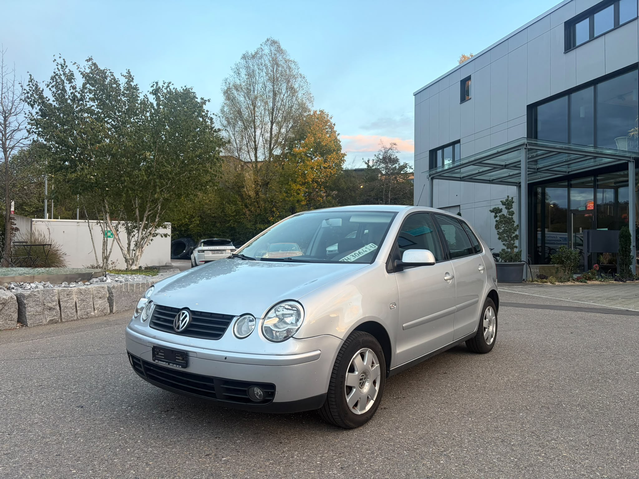 Car photo