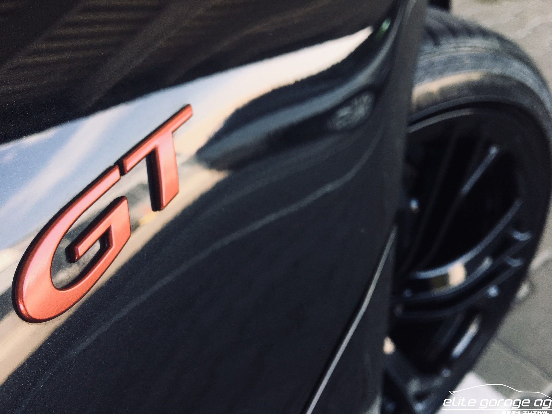 AUDI R8 GT Spyder 5.2 R-Tronic-image-6