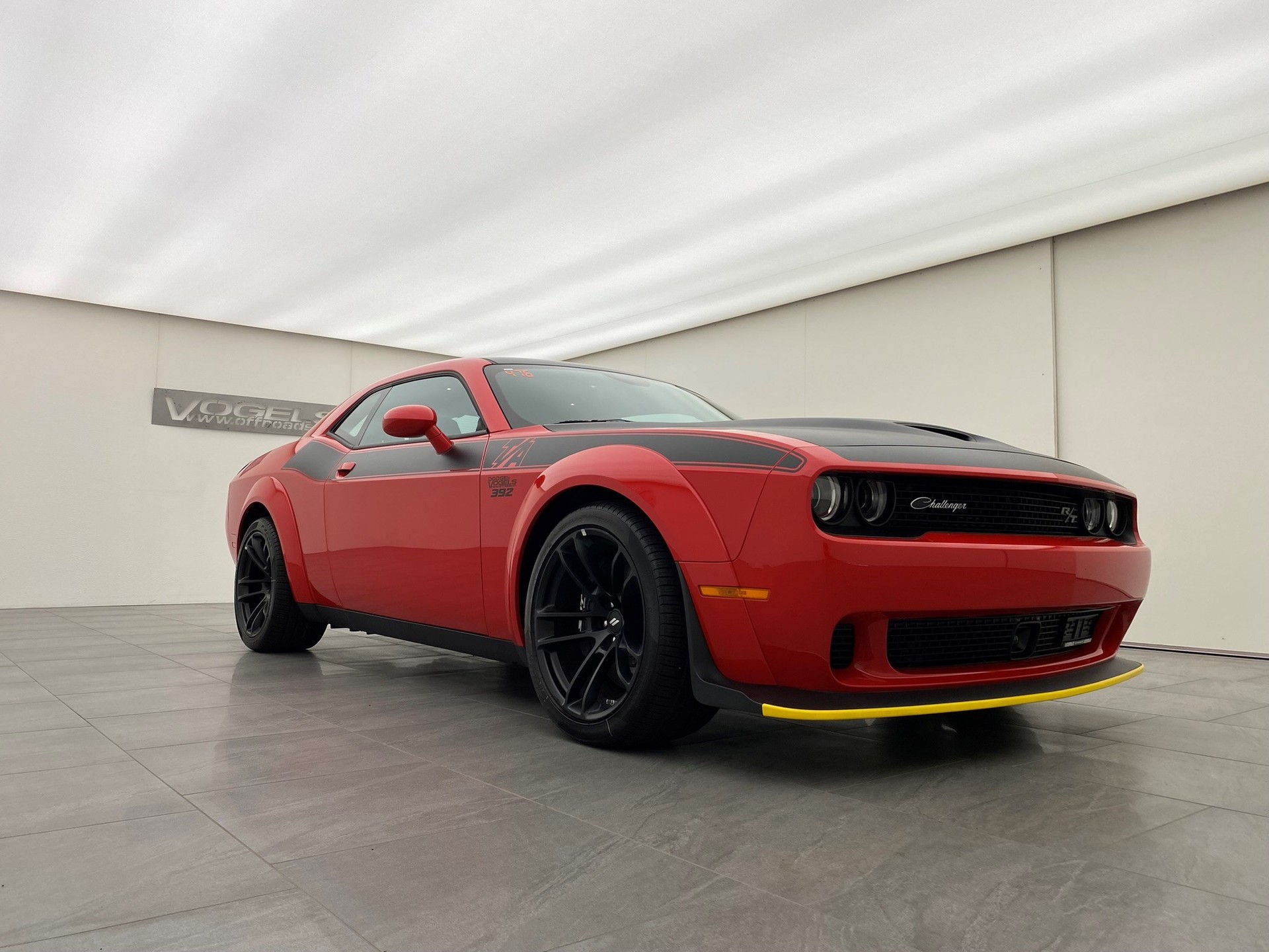 DODGE Challenger T/A 392 WB-image-2