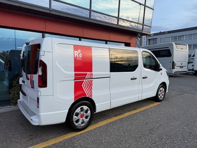 RENAULT Trucks Trafic RED Exklusiv E-Tech EV 52kWh L2-image-4