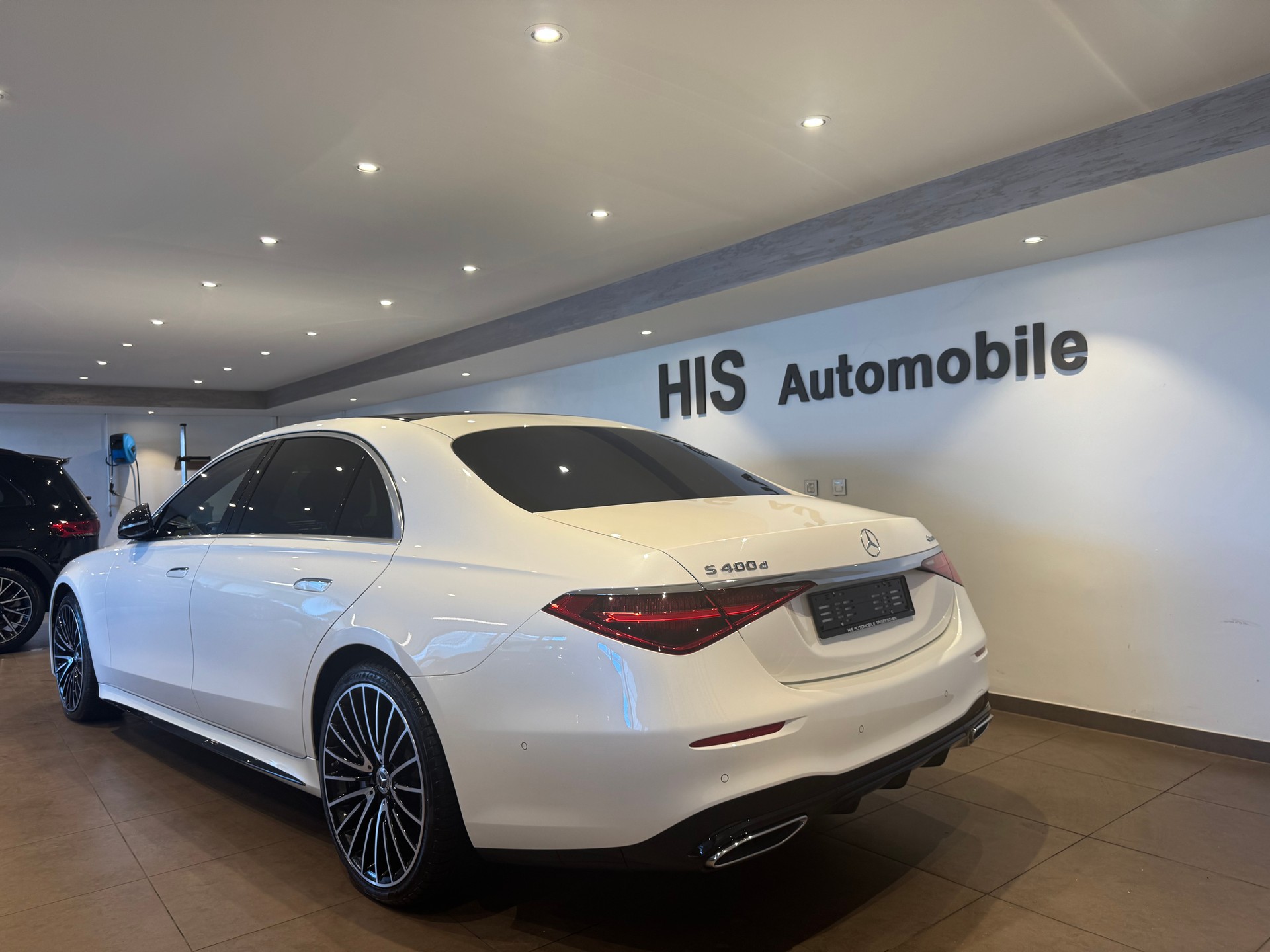 MERCEDES-BENZ S 400 d AMG Line 4matic lang-image-4