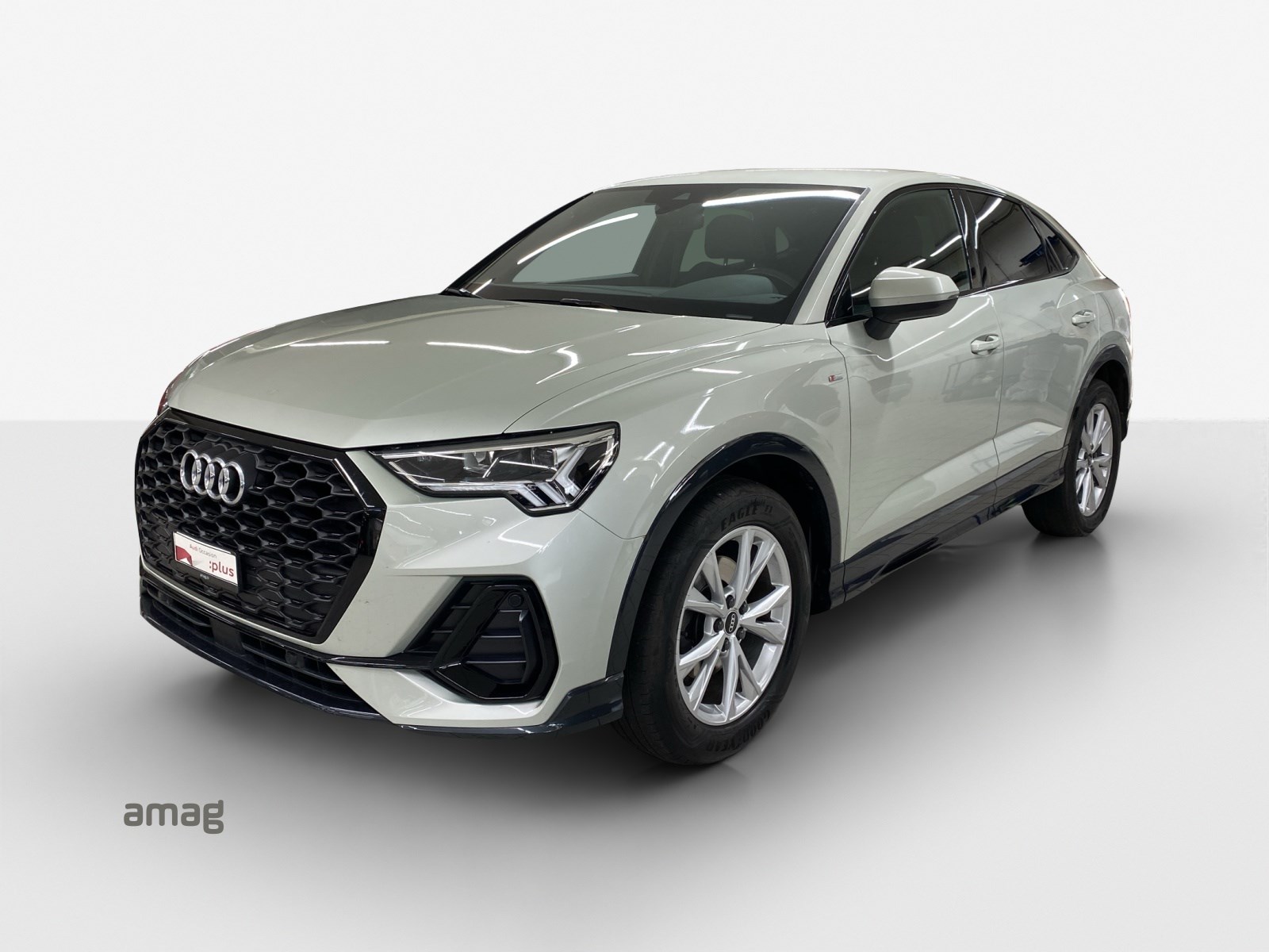 AUDI Q3 Sportback 35 TFSI S line Attraction-image-0