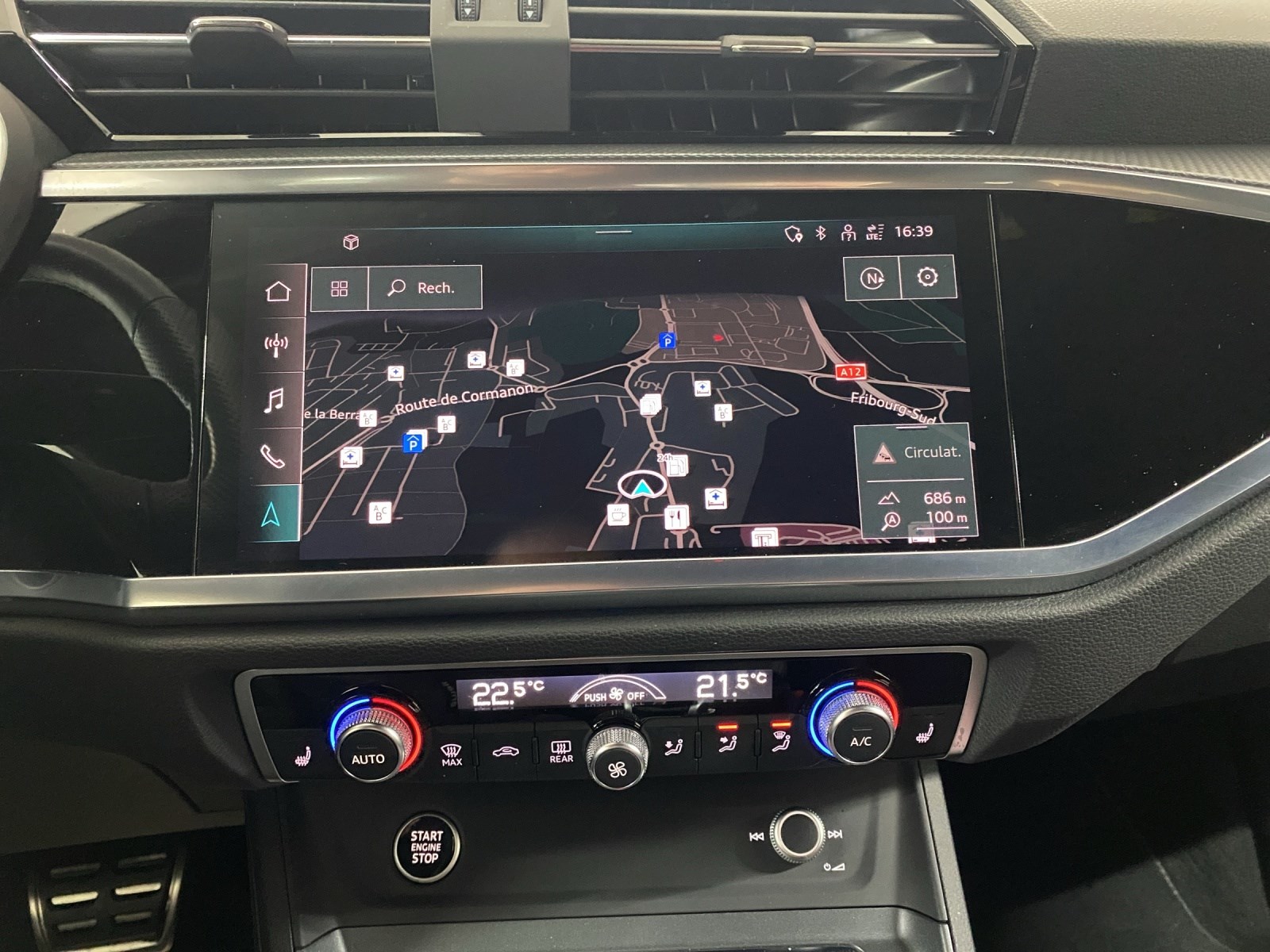 AUDI Q3 Sportback 35 TFSI S line Attraction-image-10