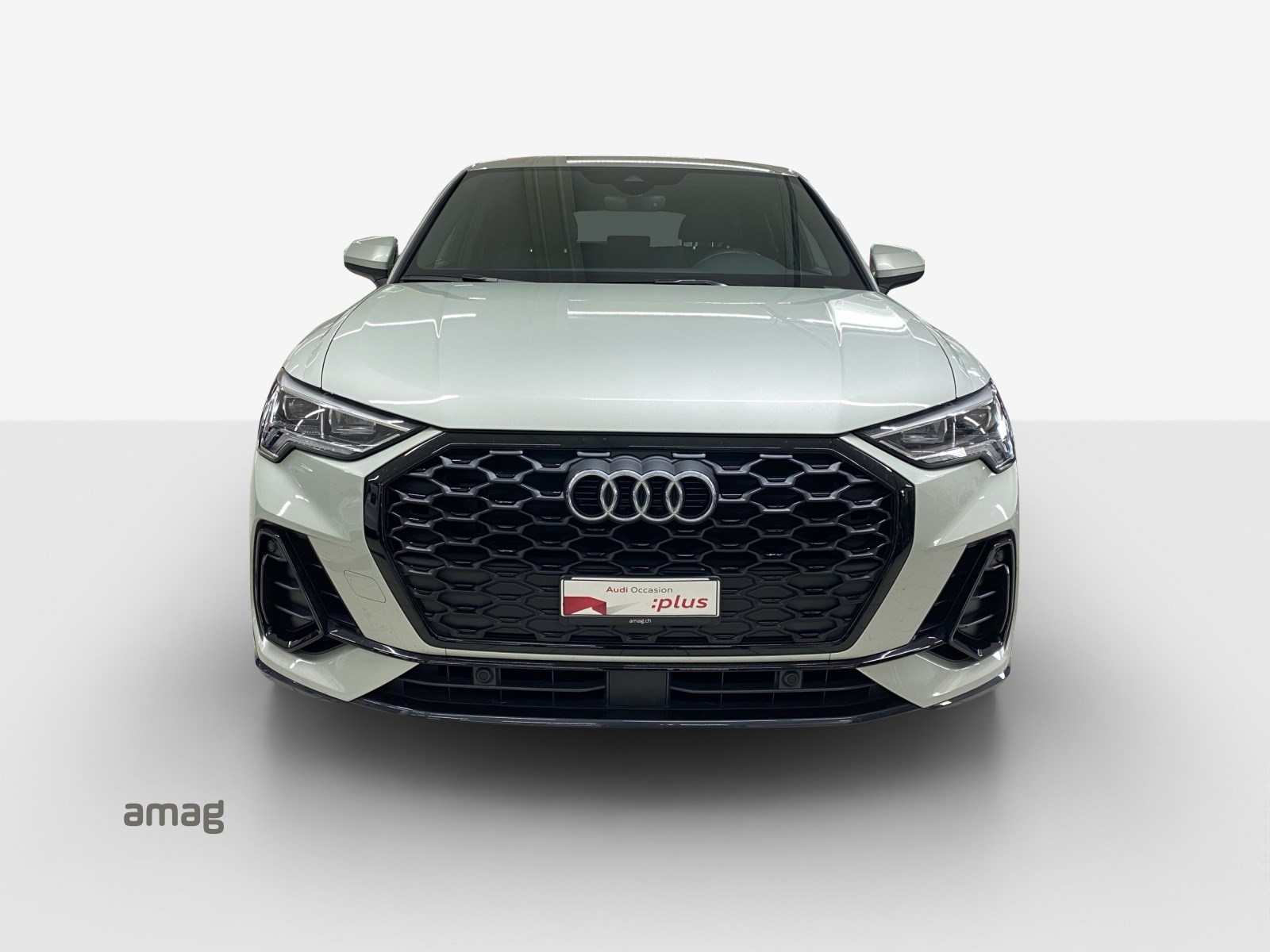 AUDI Q3 Sportback 35 TFSI S line Attraction-image-6