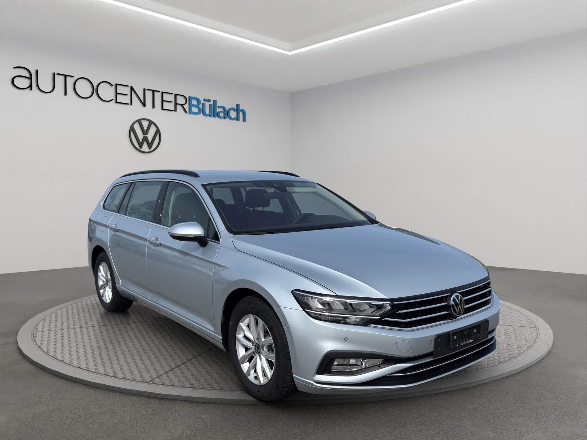 VW Passat 2.0 TDI BMT Business DSG-image-2