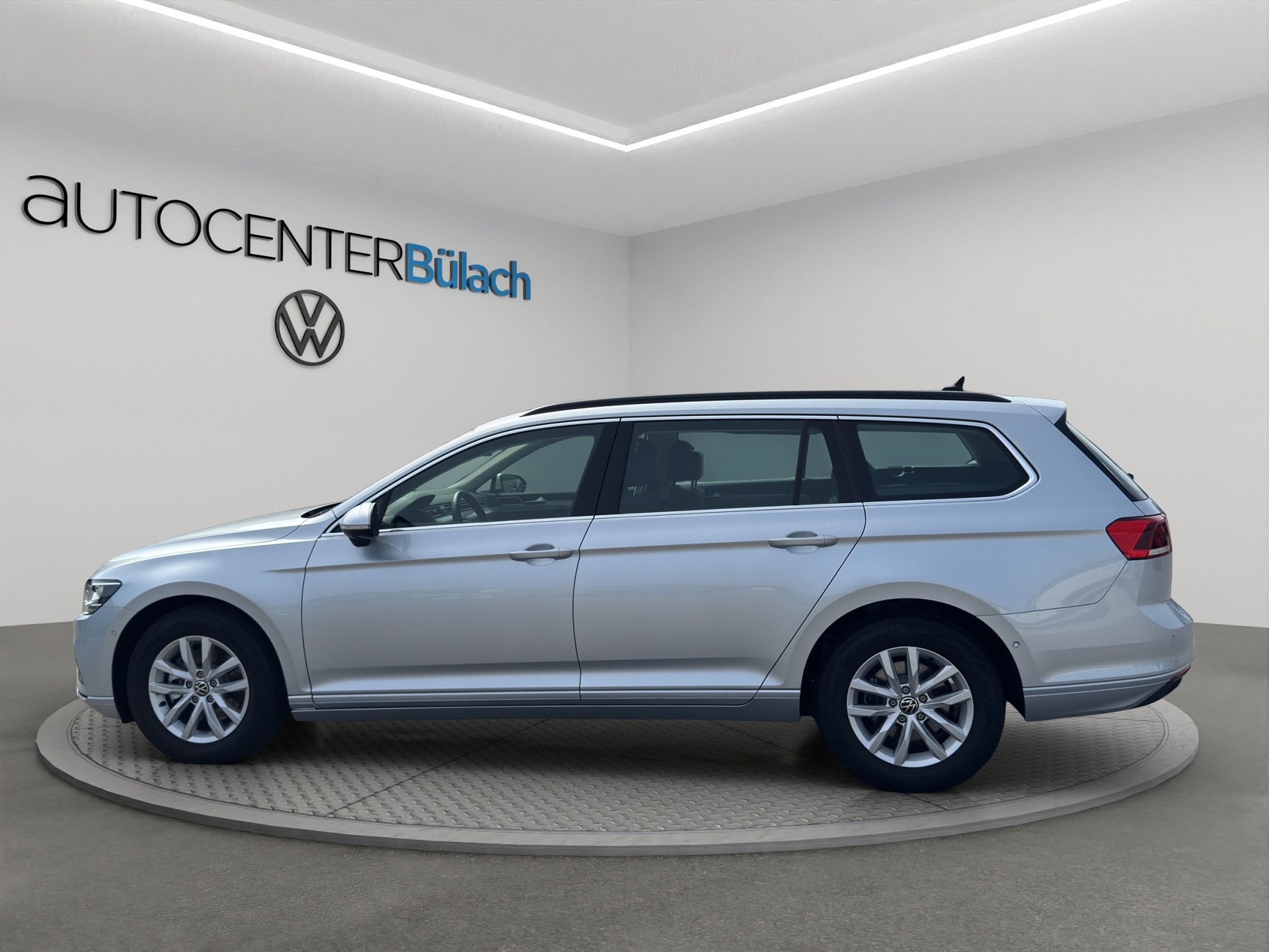 VW Passat 2.0 TDI BMT Business DSG-image-7