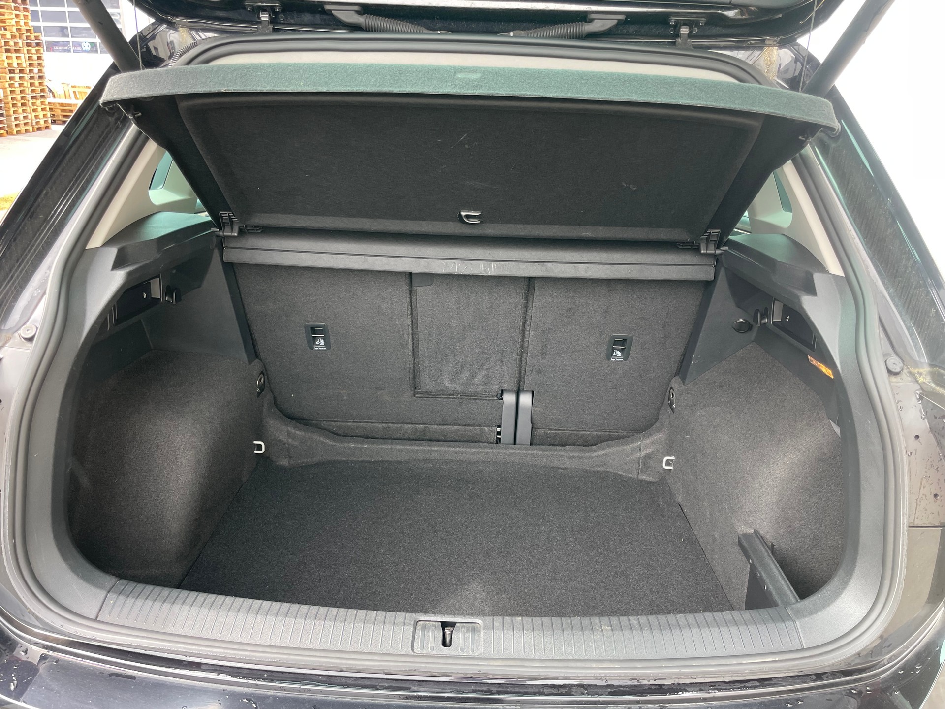 VW Tiguan 2.0TSI Elegance 4Motion DSG(45)(M)-image-20