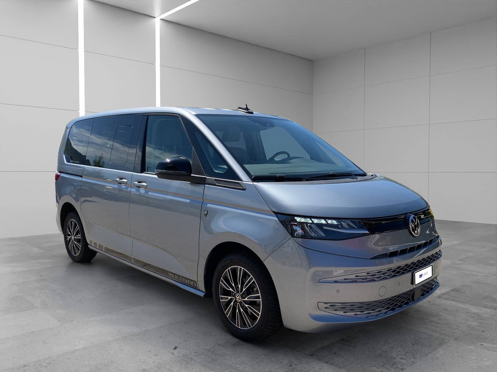 VW Multivan 1.5 TSI DSG-image-2