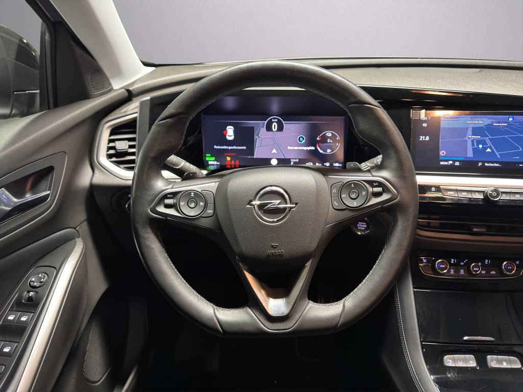 OPEL Grandland 1.6 Hybrid GS Line Automatik-image-14