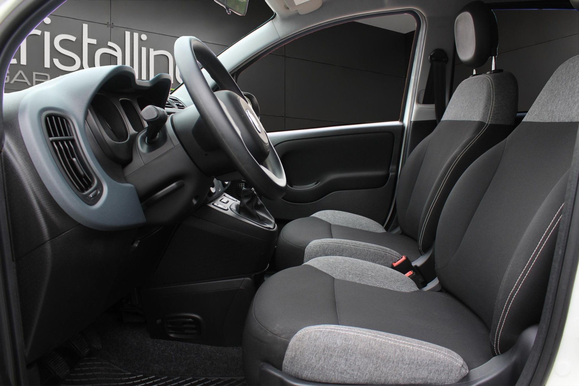 FIAT Panda 1.0 Hybrid City Life-image-6
