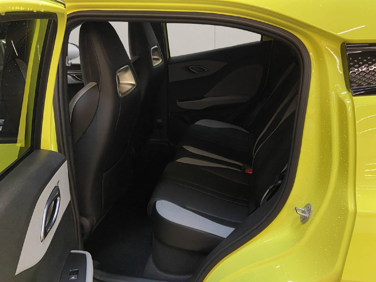 BYD Dolphin Surf Comfort-image-9