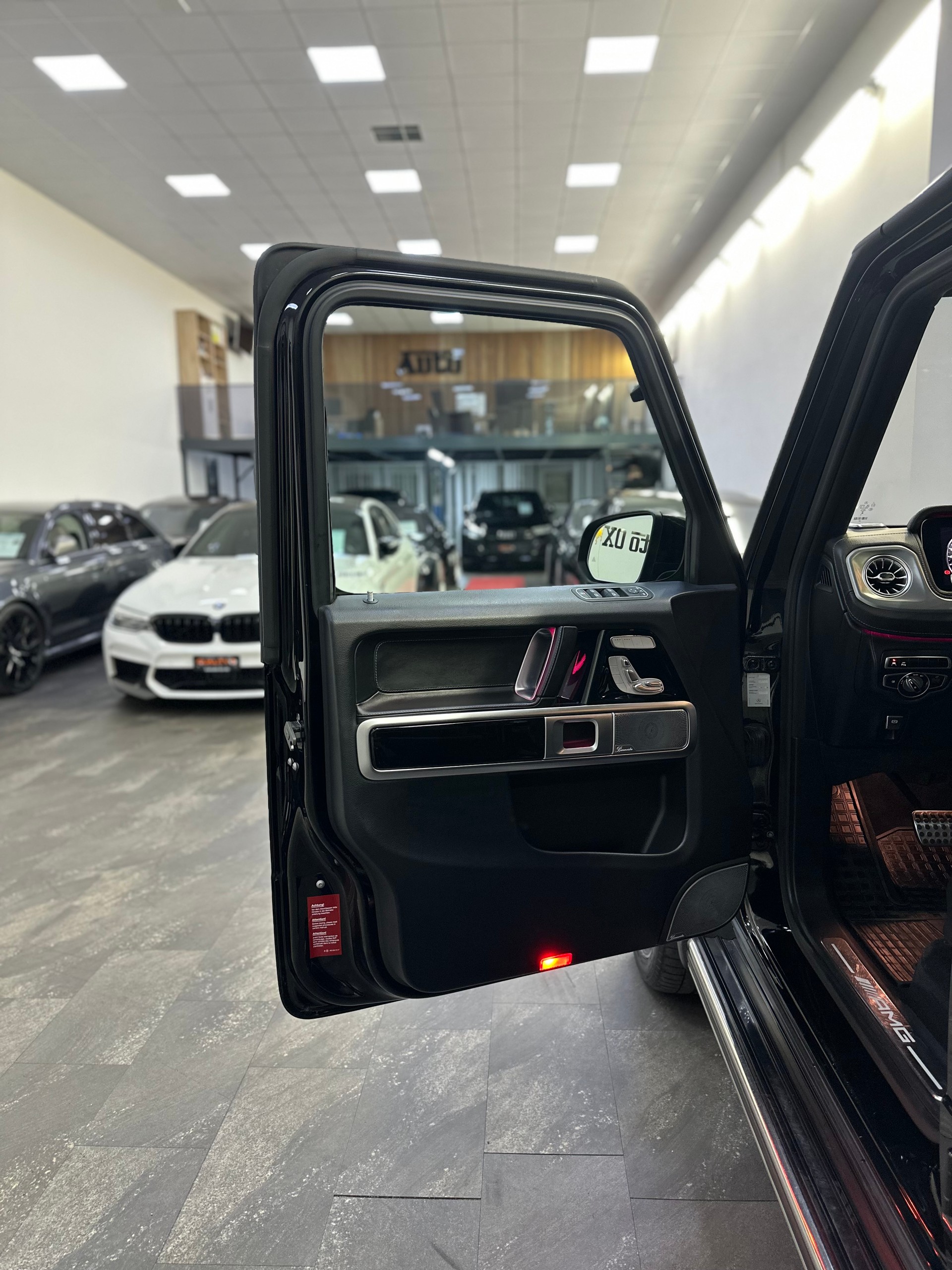 MERCEDES-BENZ G 63 AMG Speedshift Plus G-Tronic-image-18
