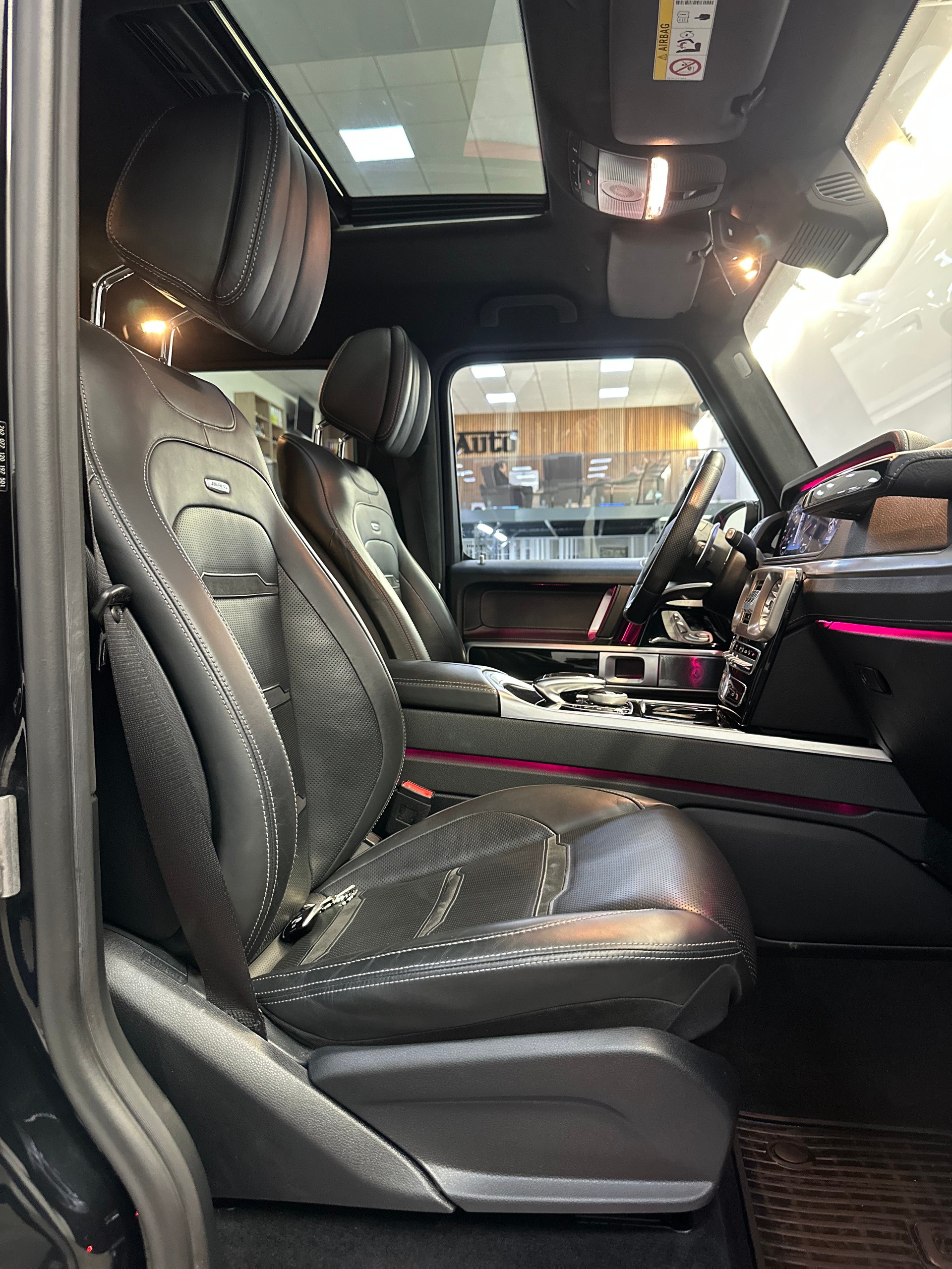 MERCEDES-BENZ G 63 AMG Speedshift Plus G-Tronic-image-16