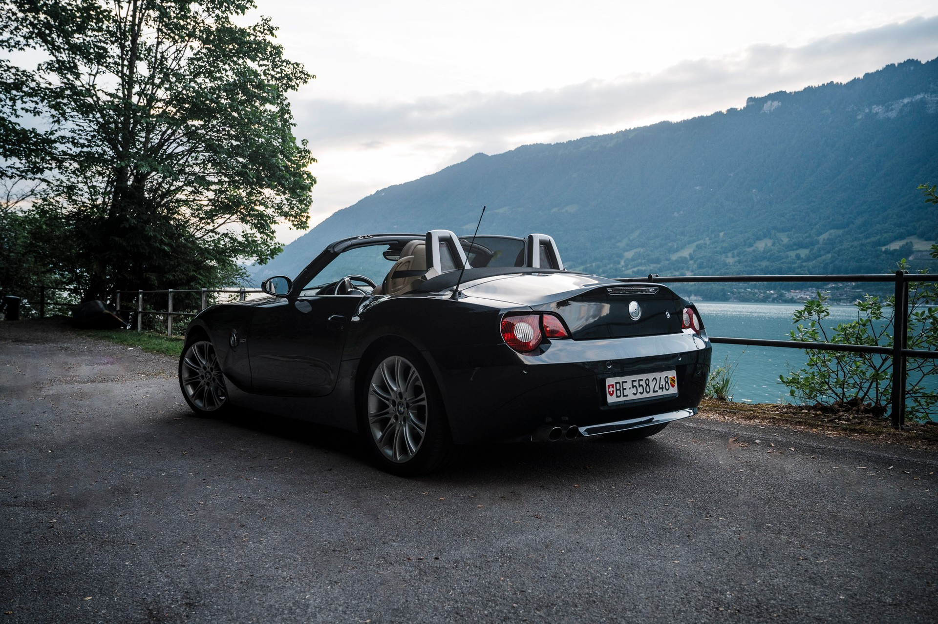 BMW Z4 3.0i Roadster-image-5