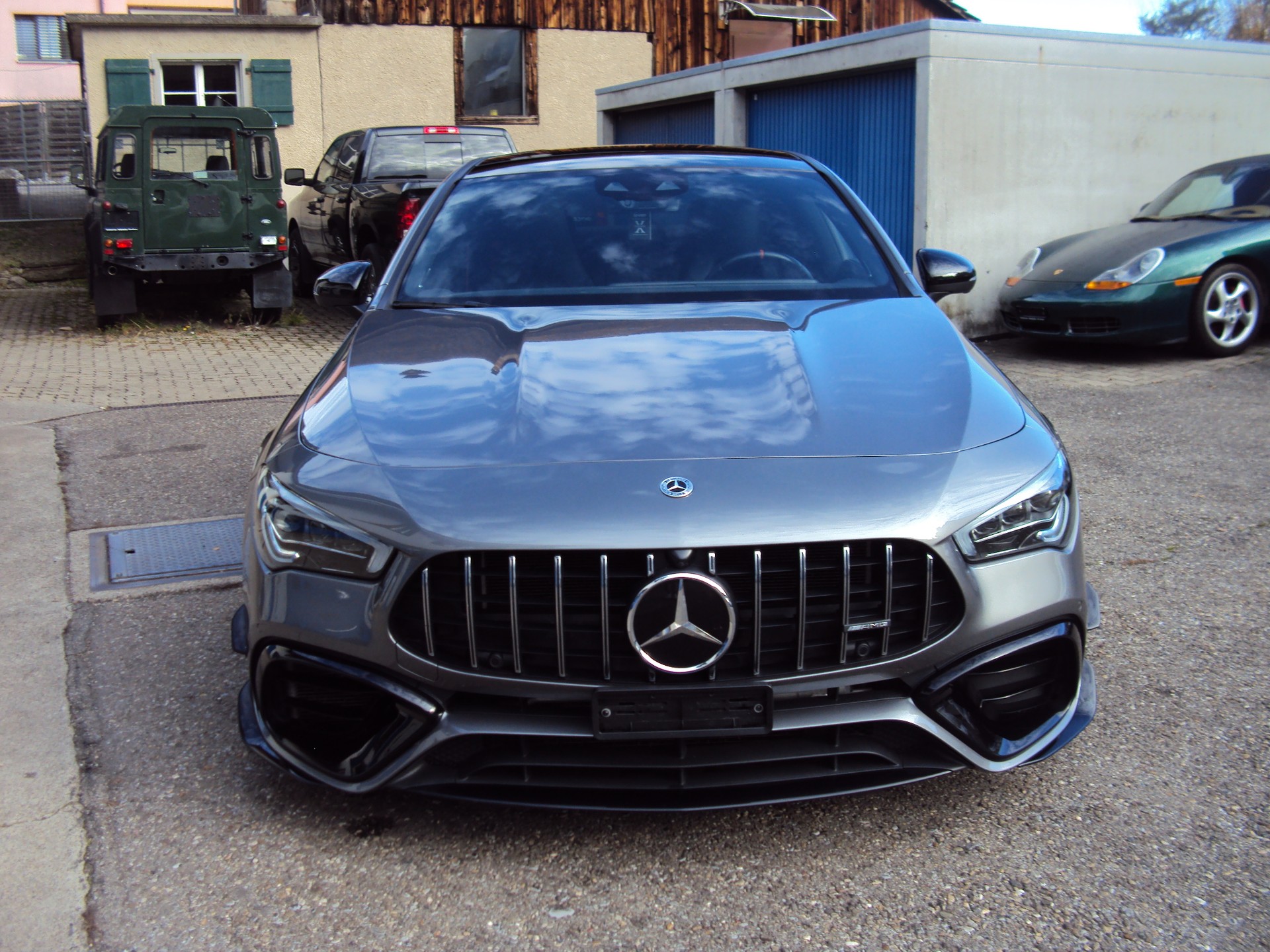 MERCEDES-BENZ CLA 45 AMG 4Matic+ 8G-DCT-image-2