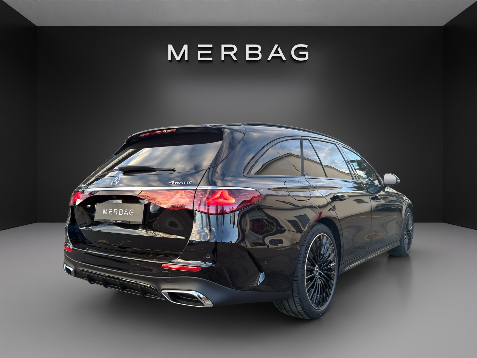 MERCEDES-BENZ E 450 d T 4Matic 9G-Tronic-image-2