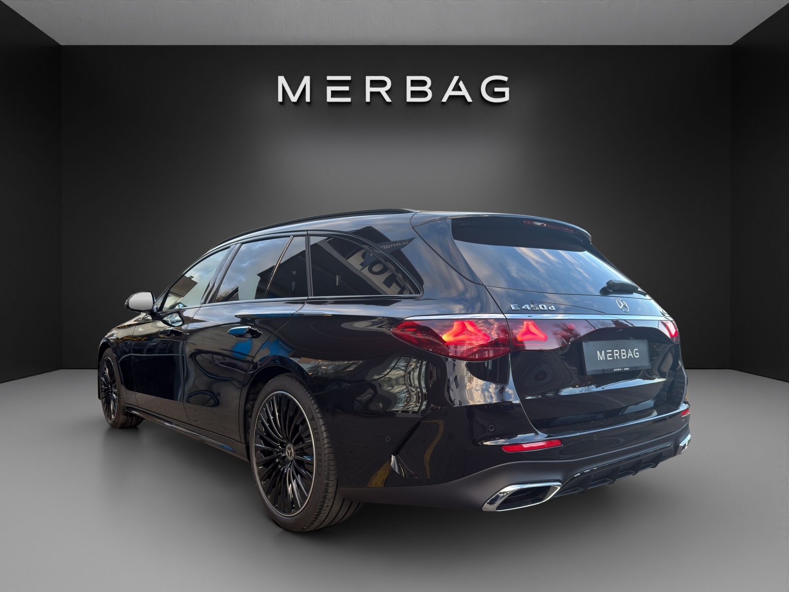 MERCEDES-BENZ E 450 d T 4Matic 9G-Tronic-image-4