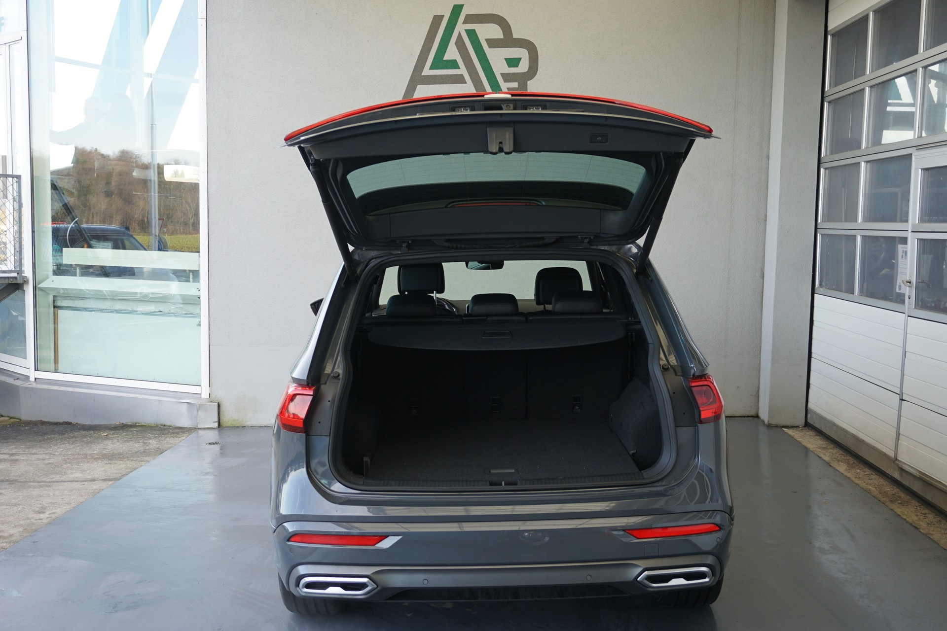 SEAT Tarraco 2.0TDI FR 4Drive 200PS CH-Auto-image-10