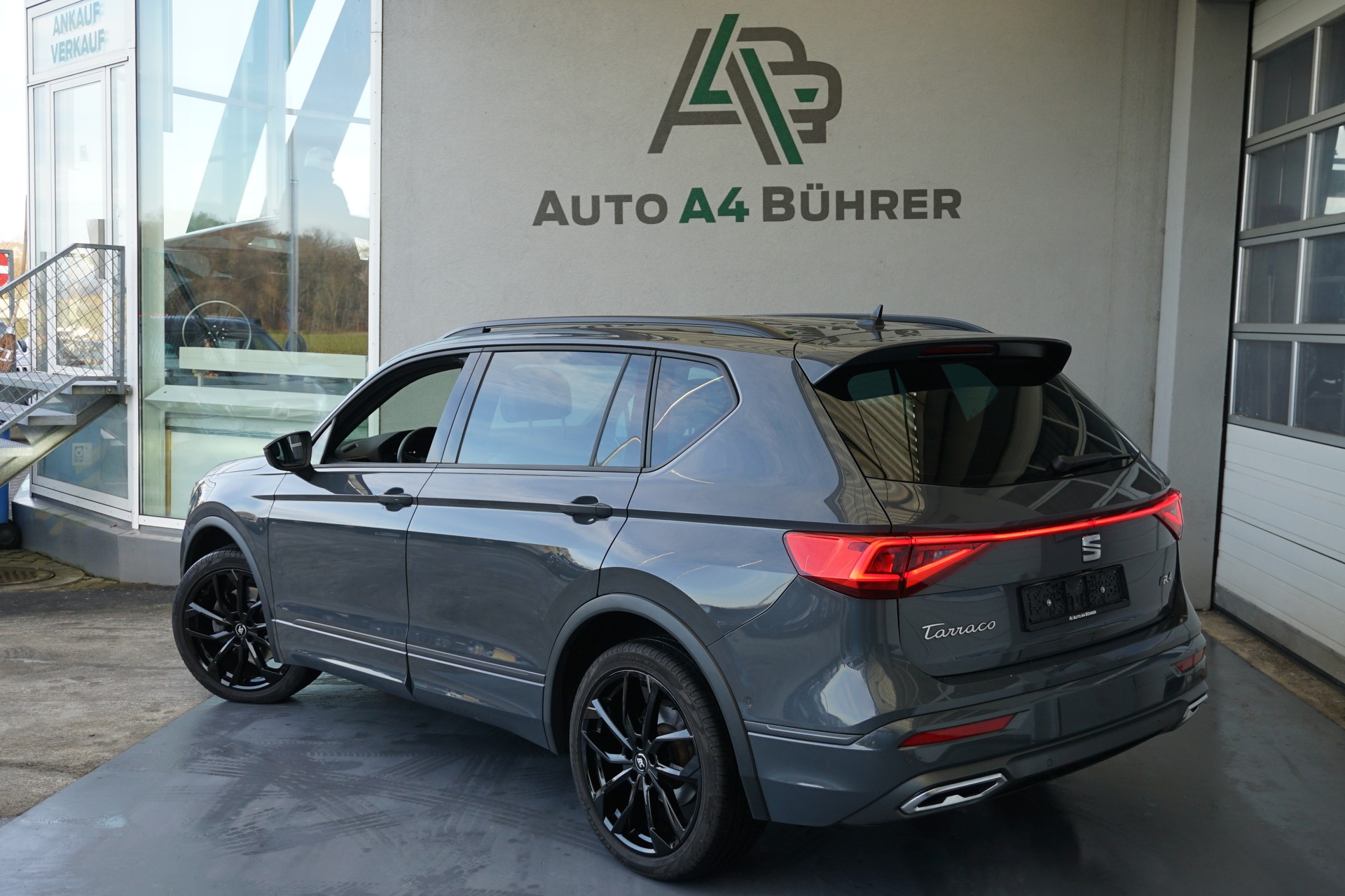 SEAT Tarraco 2.0TDI FR 4Drive 200PS CH-Auto-image-5
