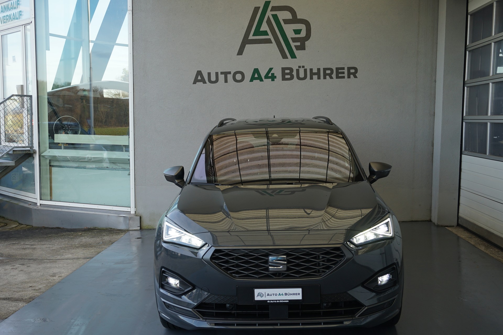 SEAT Tarraco 2.0TDI FR 4Drive 200PS CH-Auto-image-8