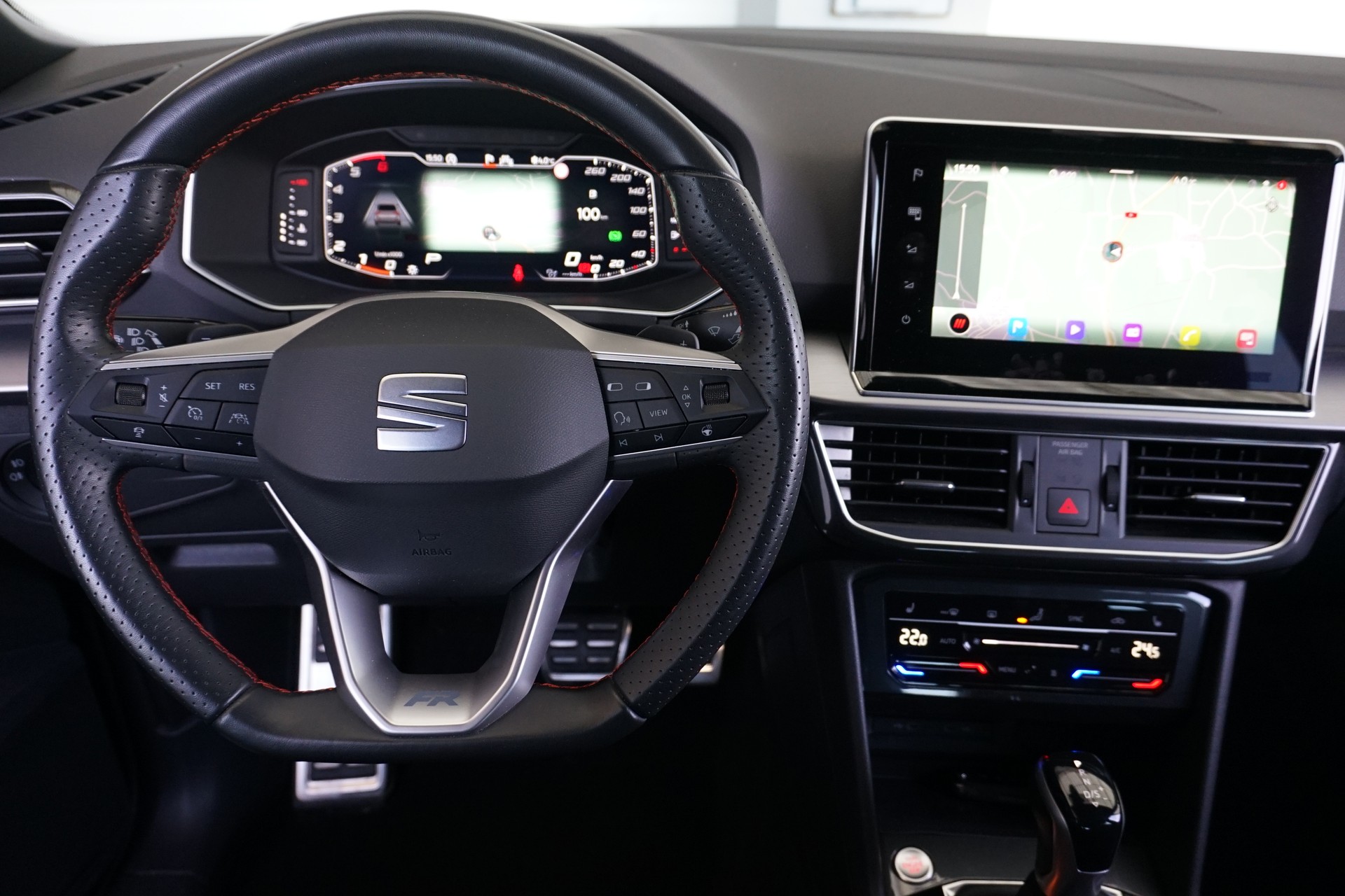 SEAT Tarraco 2.0TDI FR 4Drive 200PS CH-Auto-image-14