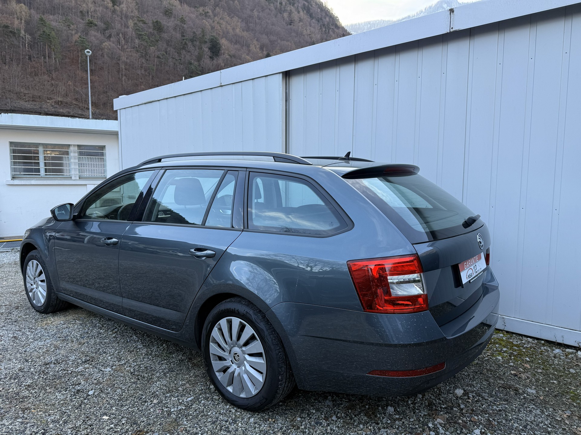 SKODA Octavia Combi 2.0 TSI Soleil 4x4 DSG-image-4