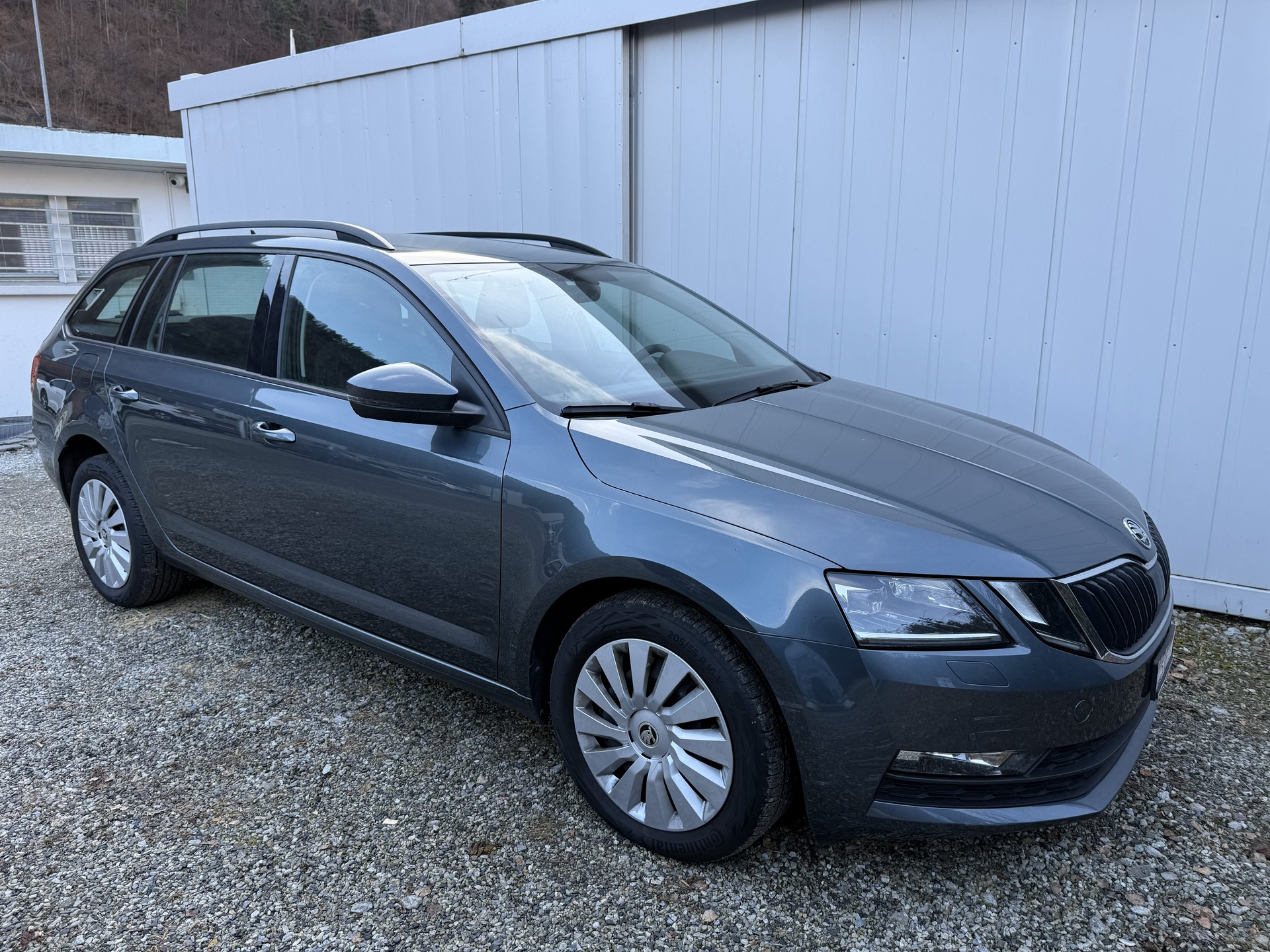 SKODA Octavia Combi 2.0 TSI Soleil 4x4 DSG-image-7