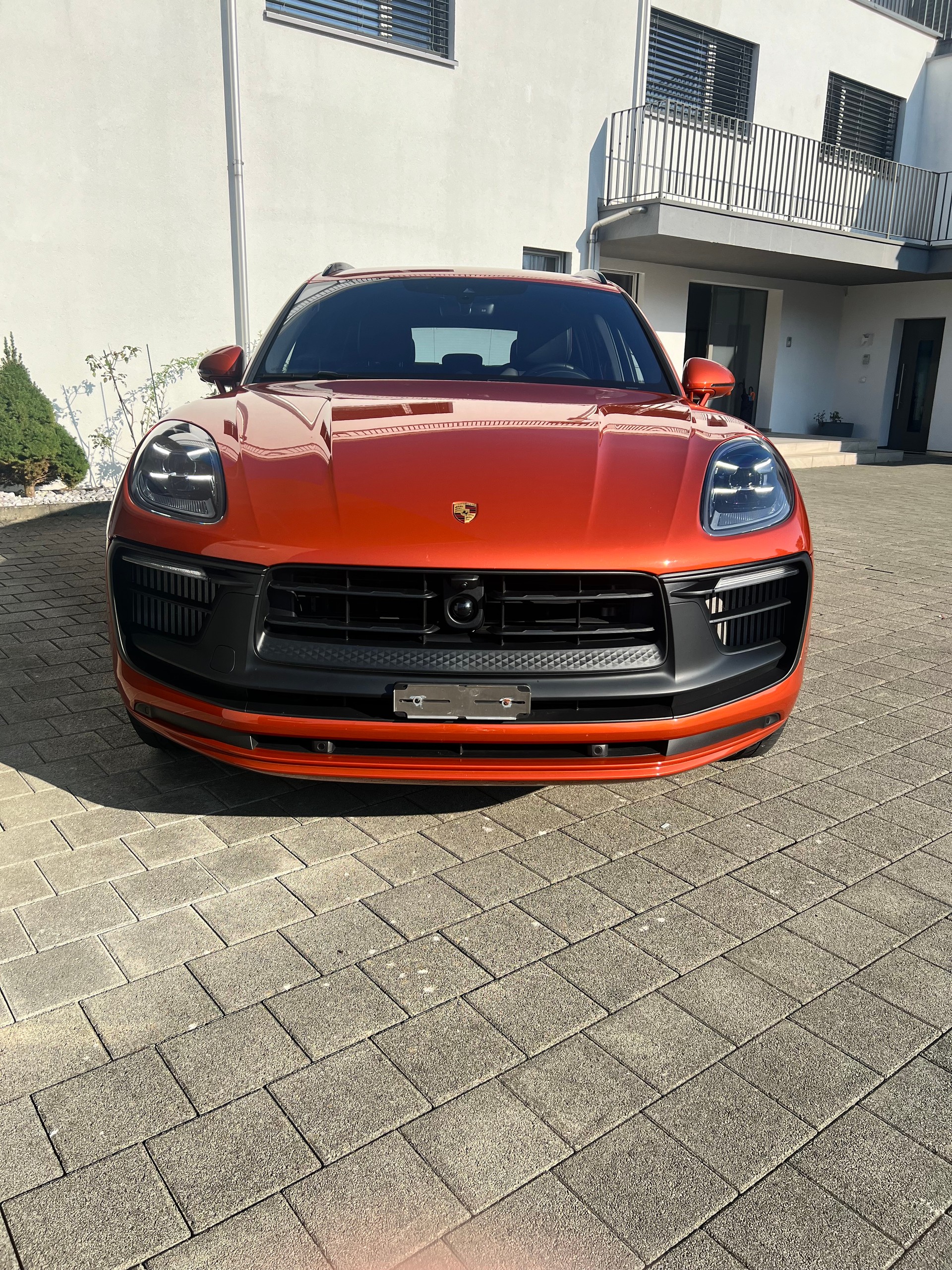 PORSCHE Macan GTS PDK-image-3