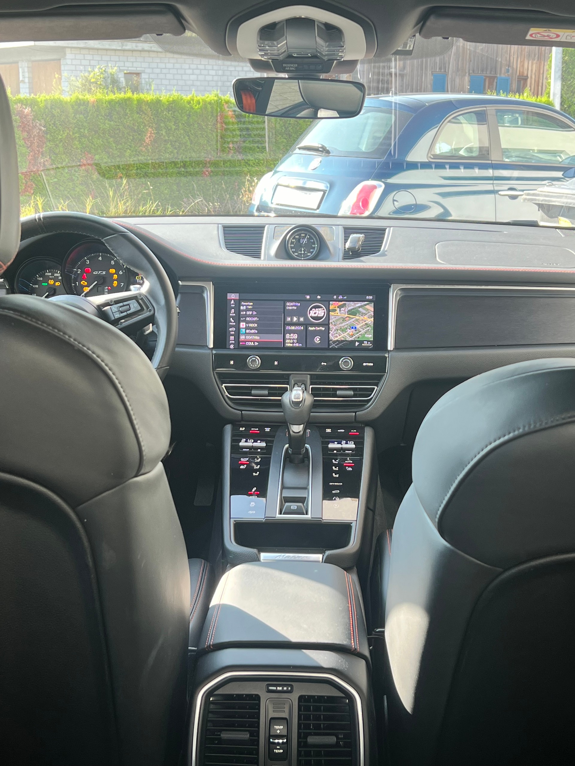 PORSCHE Macan GTS PDK-image-5